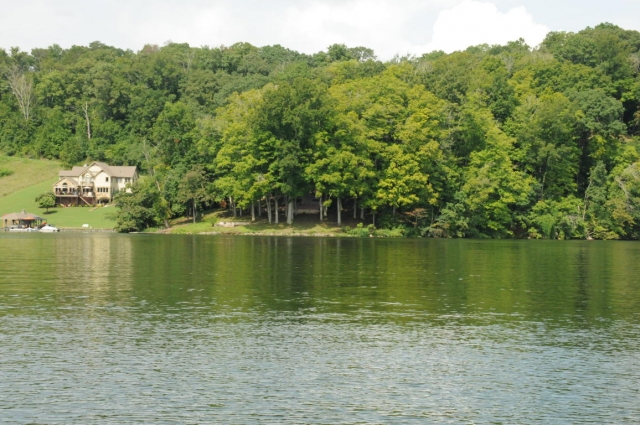 Lake Property for Sale on Ft Loudoun Lake