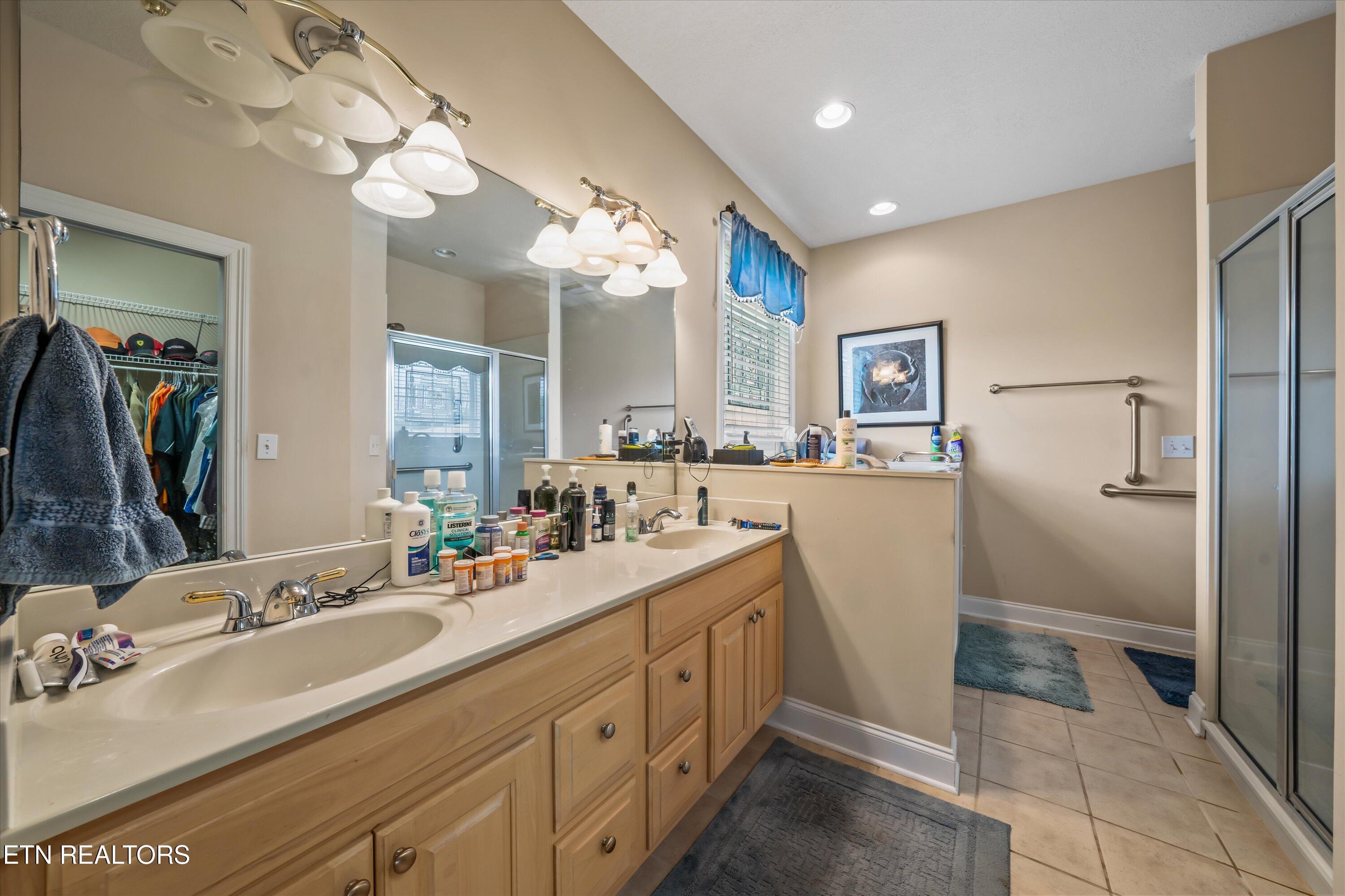 1079 Rarity Bay Pkwy, Vonore, TN - Fort Loudoun and Tellico Lake Real Estate - Image# 23