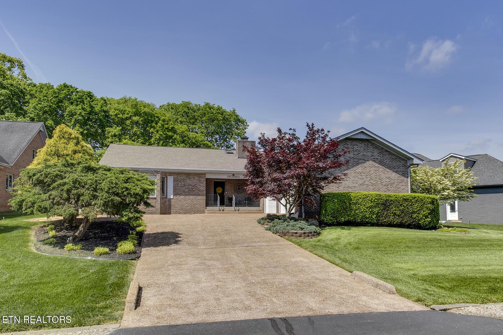 212 Tooweka Lane, Loudon, TN - Fort Loudoun and Tellico Lake Real Estate - Image# 3