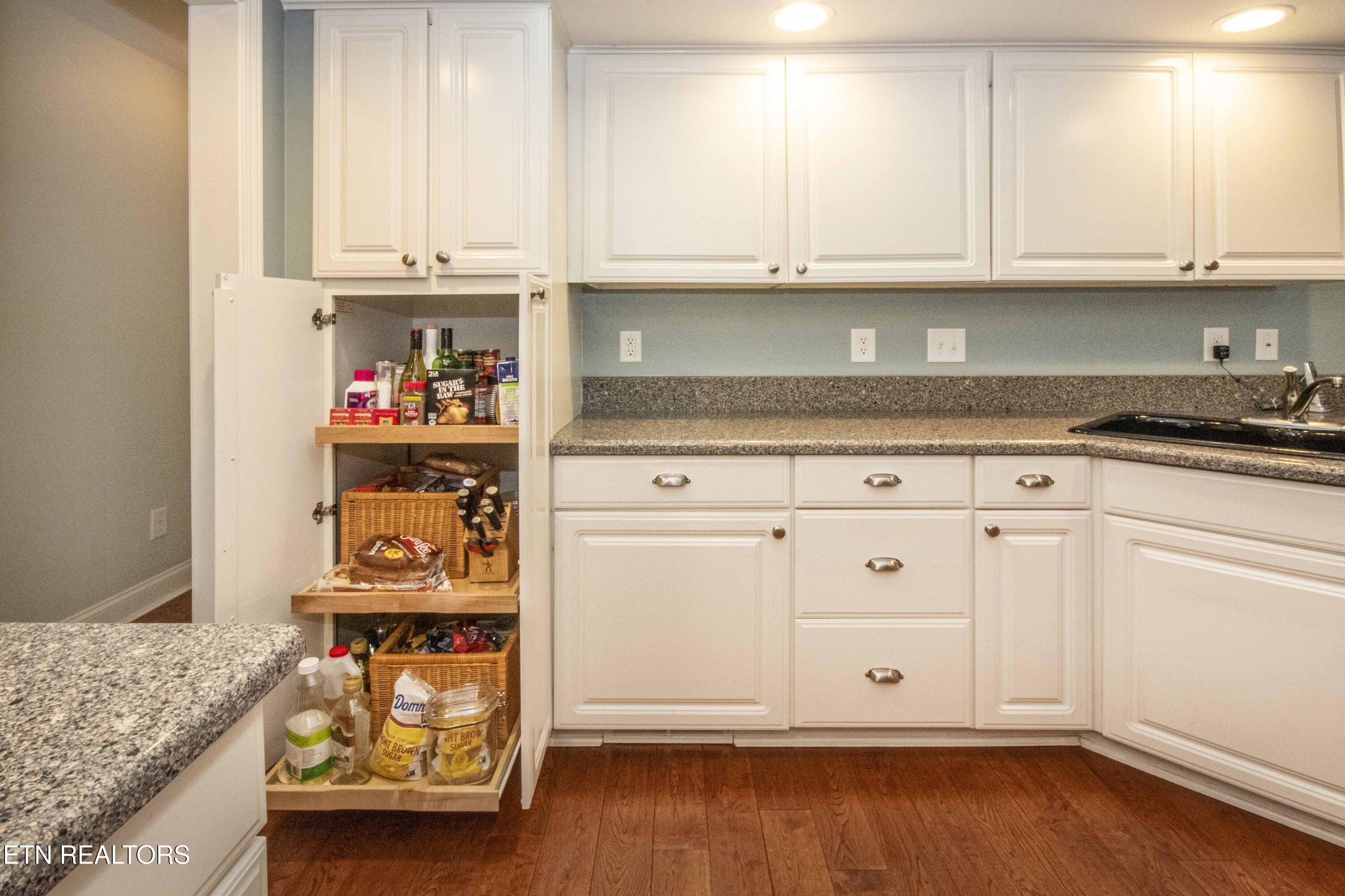 122 Saligugi Way, Loudon, TN - Fort Loudoun and Tellico Lake Real Estate - Image# 16