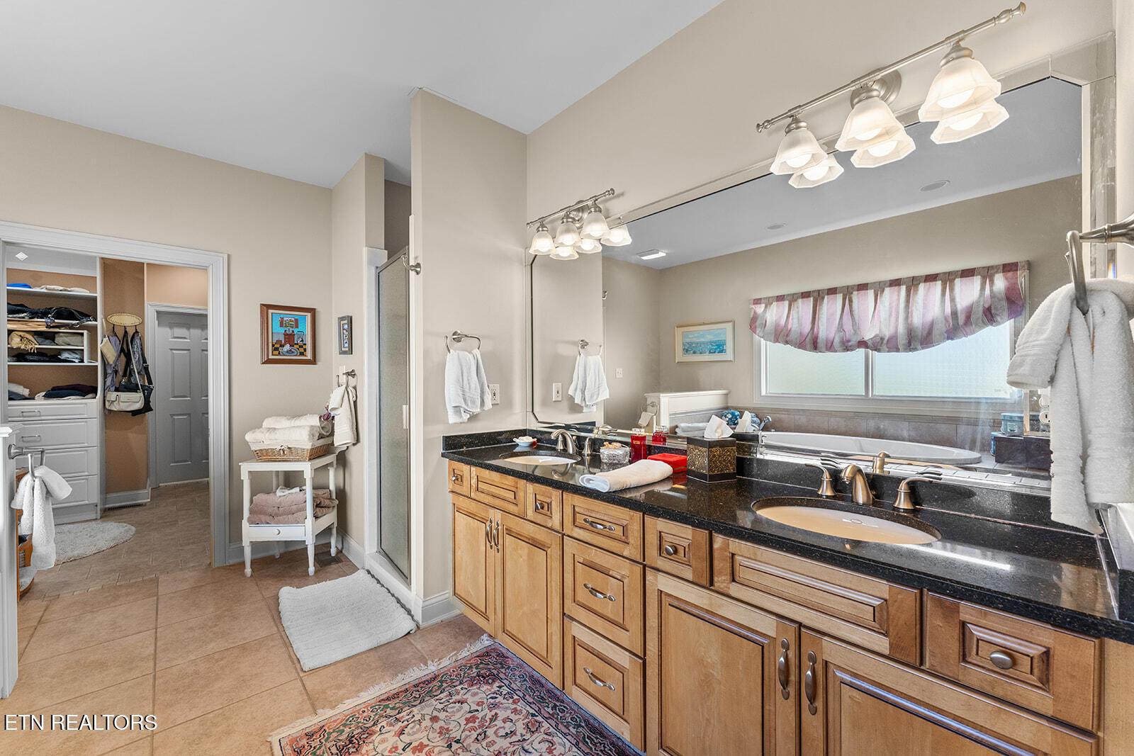 363 Golanvyi Tr, Vonore, TN - Fort Loudoun and Tellico Lake Real Estate - Image# 35