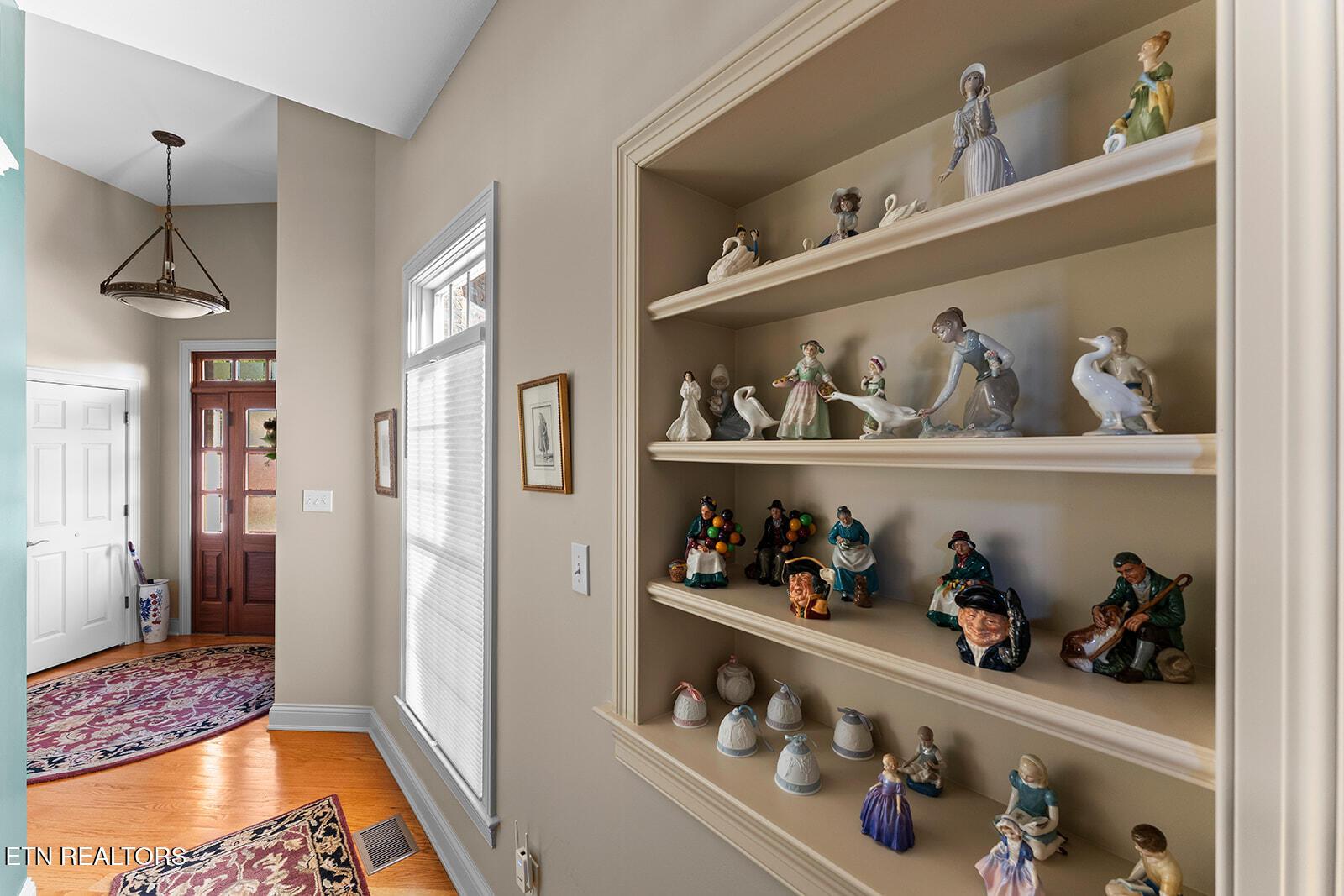 363 Golanvyi Tr, Vonore, TN - Fort Loudoun and Tellico Lake Real Estate - Image# 14