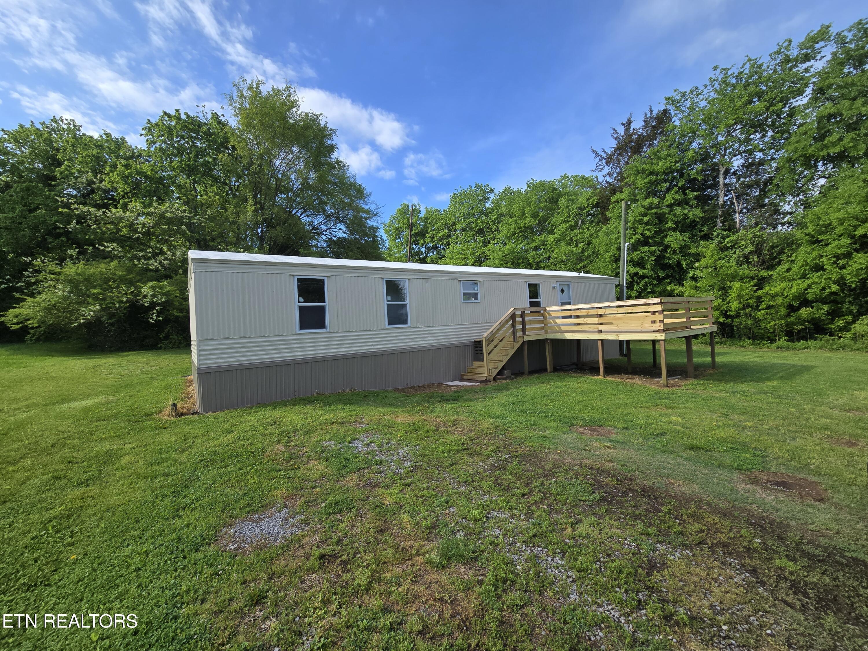 215 Pettit St, Vonore, TN - Fort Loudoun and Tellico Lake Real Estate - Image# 4