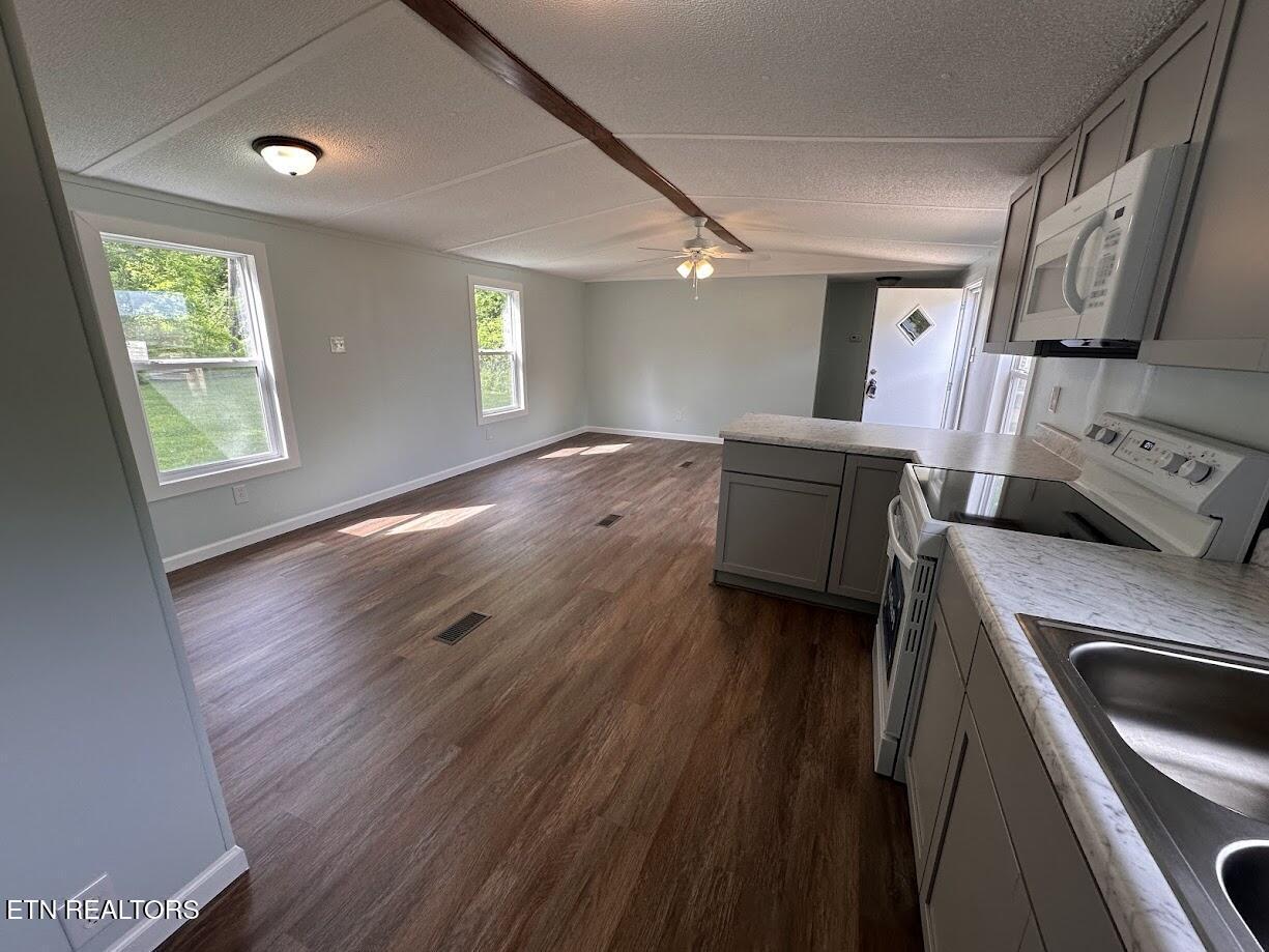 215 Pettit St, Vonore, TN - Fort Loudoun and Tellico Lake Real Estate - Image# 18