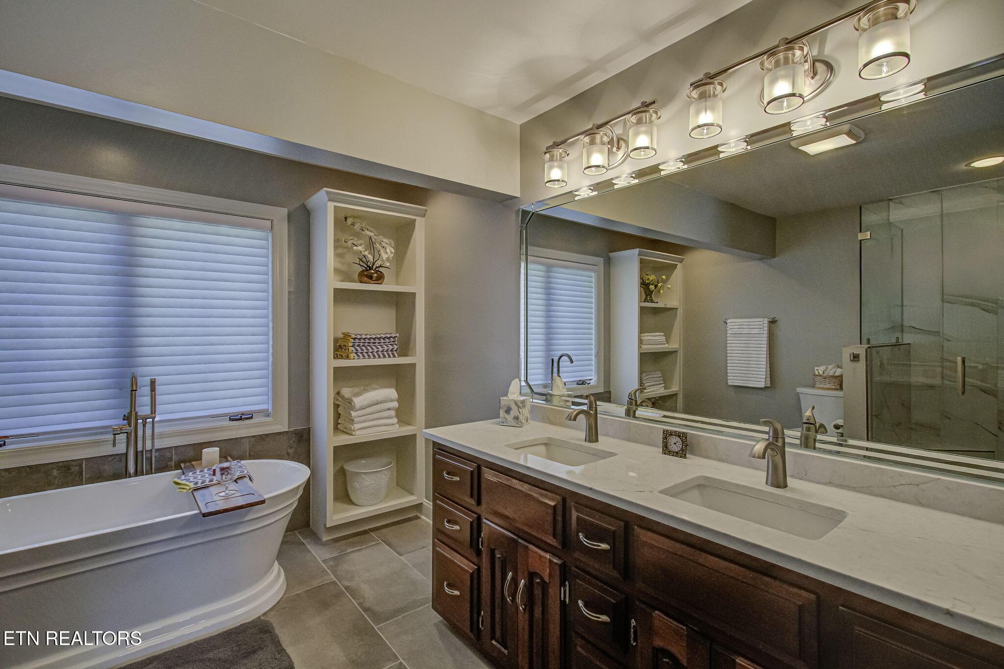 107 Doostoo Lane, Loudon, TN - Fort Loudoun and Tellico Lake Real Estate - Image# 20