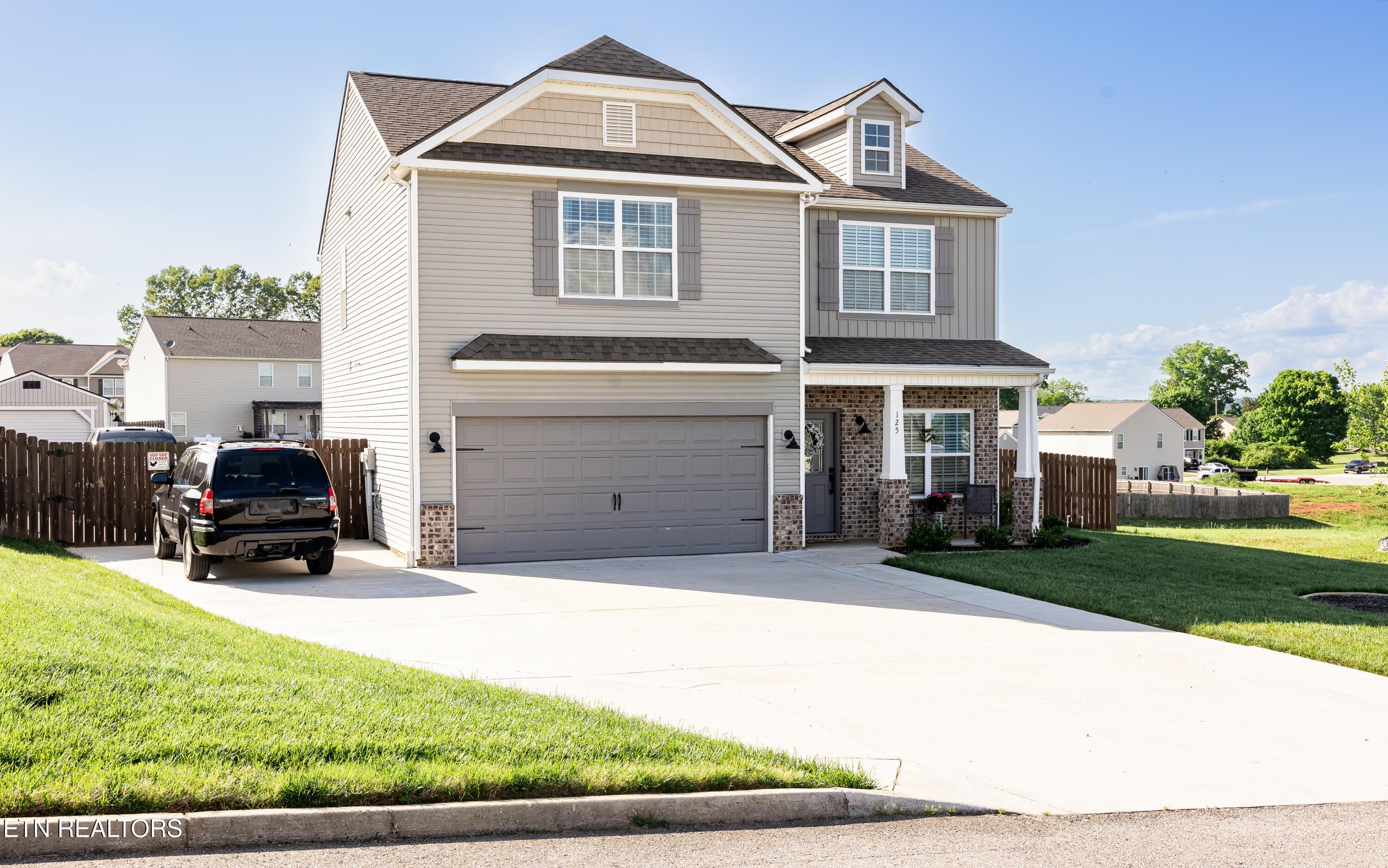 125 Cate Lane, Lenoir City, TN - Fort Loudoun and Tellico Lake Real Estate - Image# 2