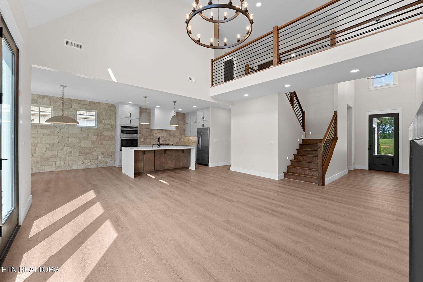 922 Eagle Point Drive, Loudon, TN - Fort Loudoun and Tellico Lake Real Estate - Image# 14