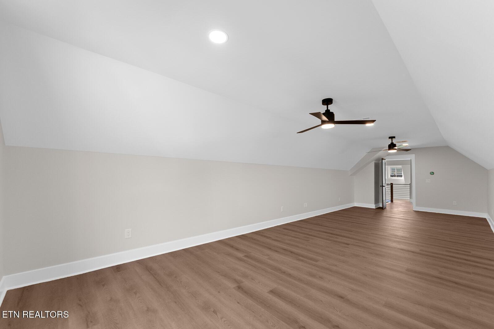 922 Eagle Point Drive, Loudon, TN - Fort Loudoun and Tellico Lake Real Estate - Image# 42