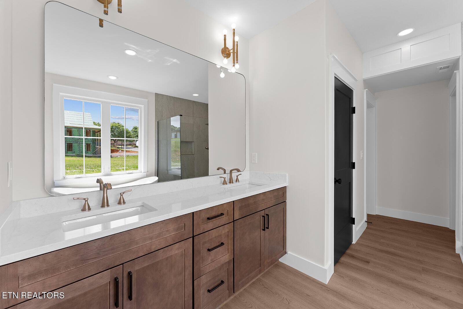 922 Eagle Point Drive, Loudon, TN - Fort Loudoun and Tellico Lake Real Estate - Image# 28