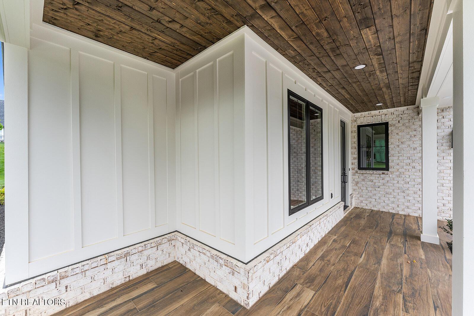 922 Eagle Point Drive, Loudon, TN - Fort Loudoun and Tellico Lake Real Estate - Image# 4