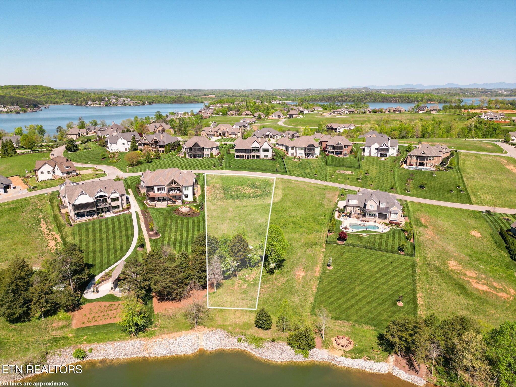 585 Zepher Drive, Lenoir City, TN - Fort Loudoun and Tellico Lake Real Estate - Image# 17