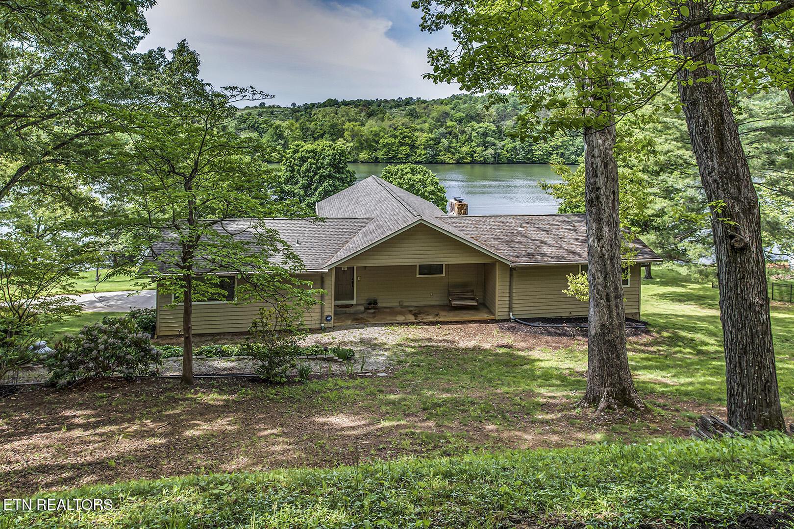 11415 Berry Hill Drive, Knoxville, TN - Fort Loudoun and Tellico Lake Real Estate - Image# 5