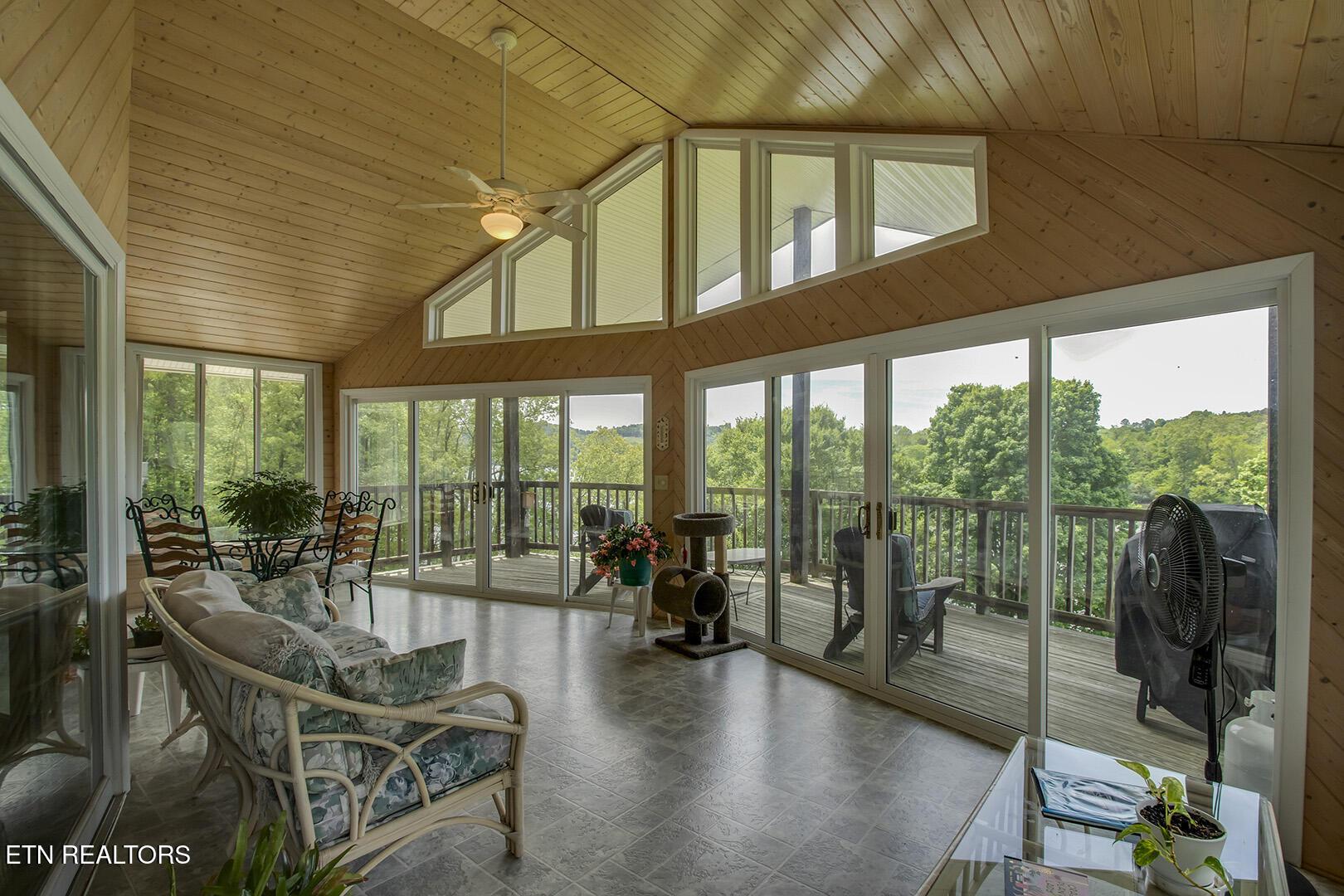 11415 Berry Hill Drive, Knoxville, TN - Fort Loudoun and Tellico Lake Real Estate - Image# 16