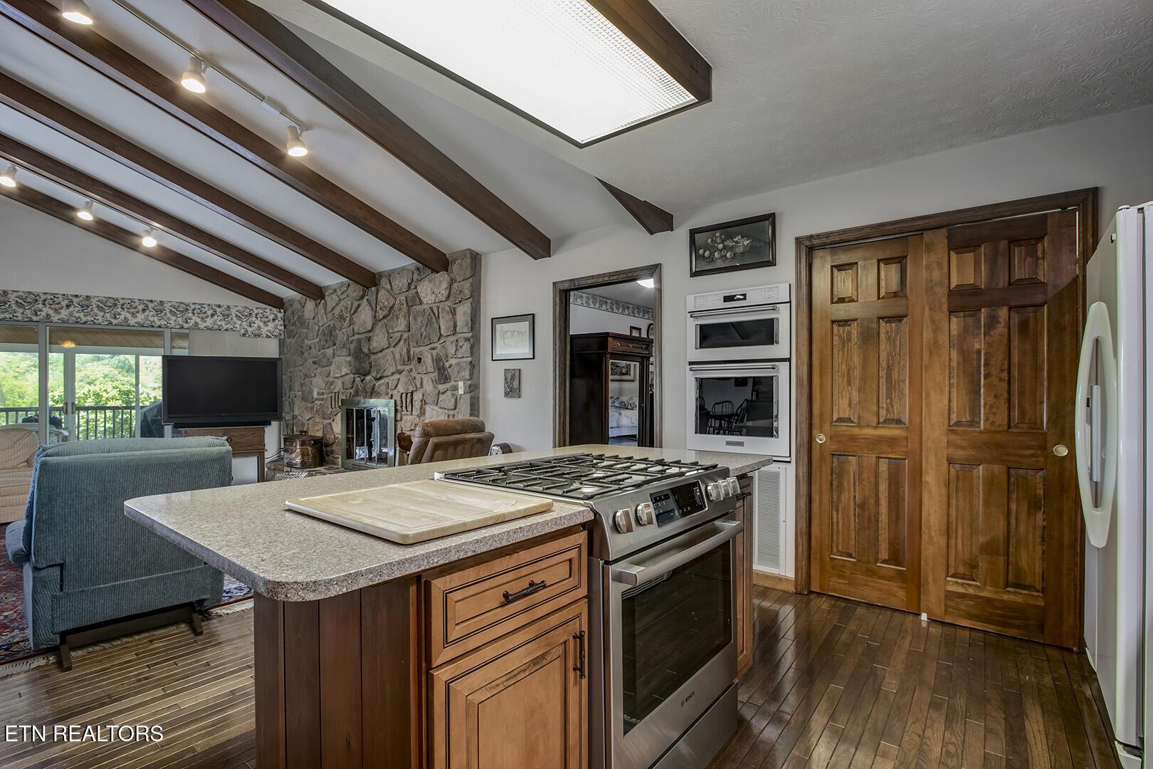 11415 Berry Hill Drive, Knoxville, TN - Fort Loudoun and Tellico Lake Real Estate - Image# 24