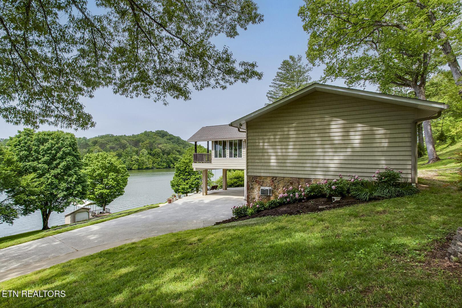 11415 Berry Hill Drive, Knoxville, TN - Fort Loudoun and Tellico Lake Real Estate - Image# 51