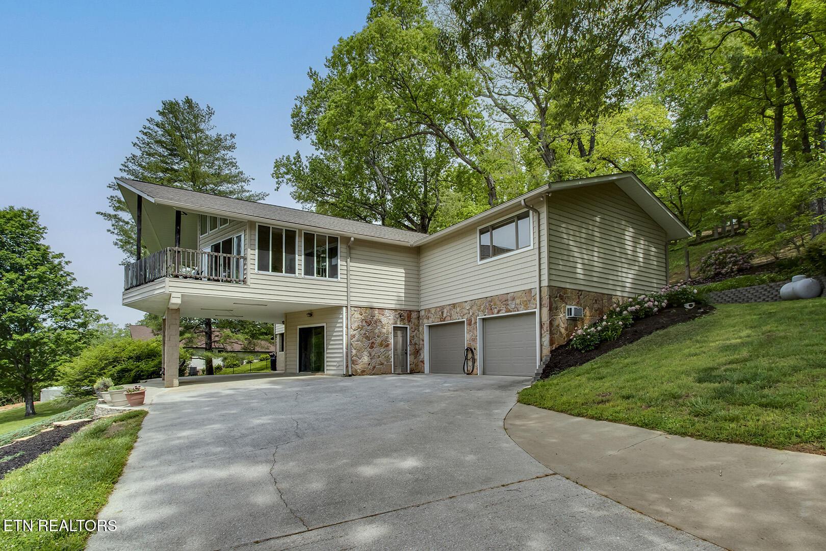 11415 Berry Hill Drive, Knoxville, TN - Fort Loudoun and Tellico Lake Real Estate - Image# 52