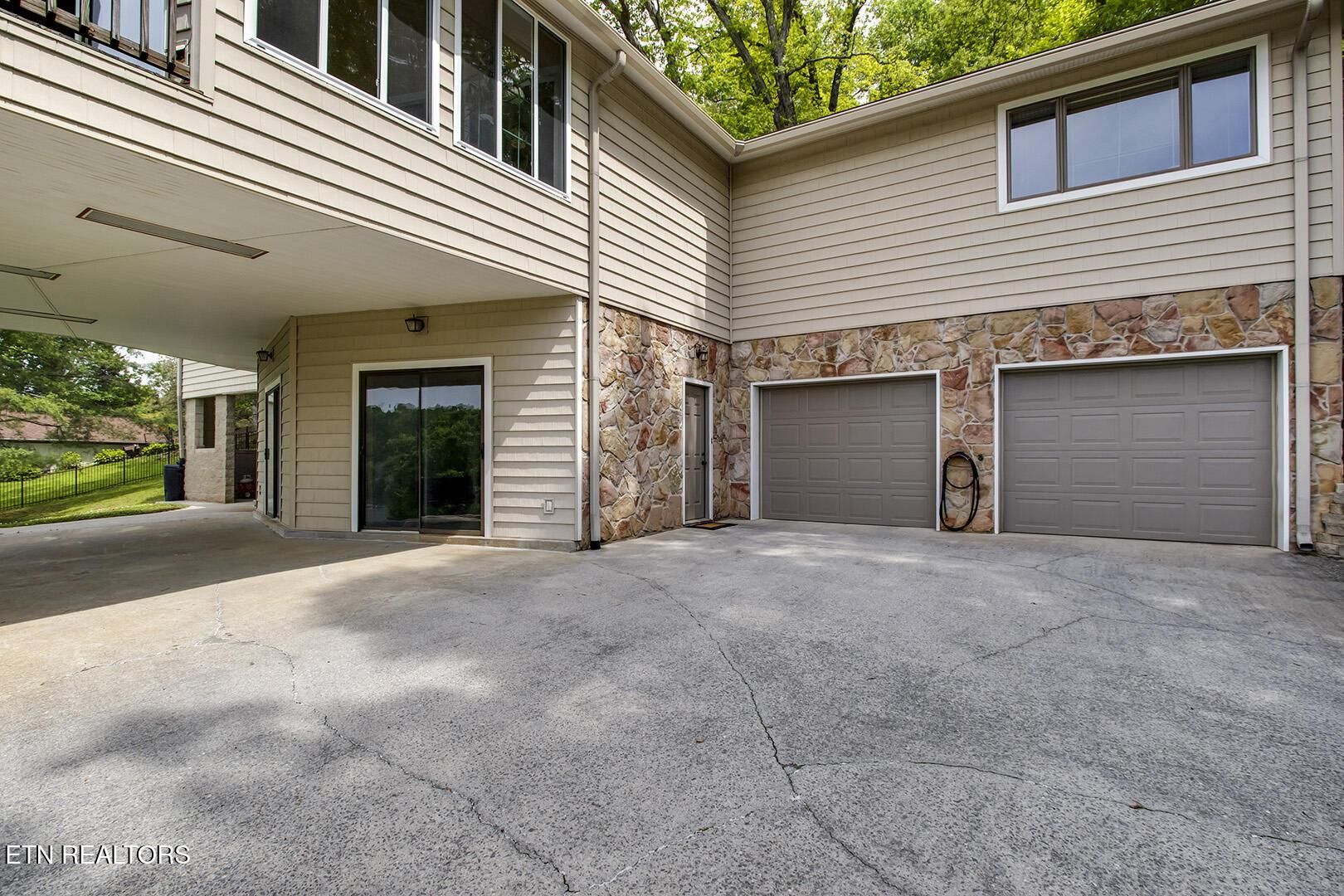 11415 Berry Hill Drive, Knoxville, TN - Fort Loudoun and Tellico Lake Real Estate - Image# 53