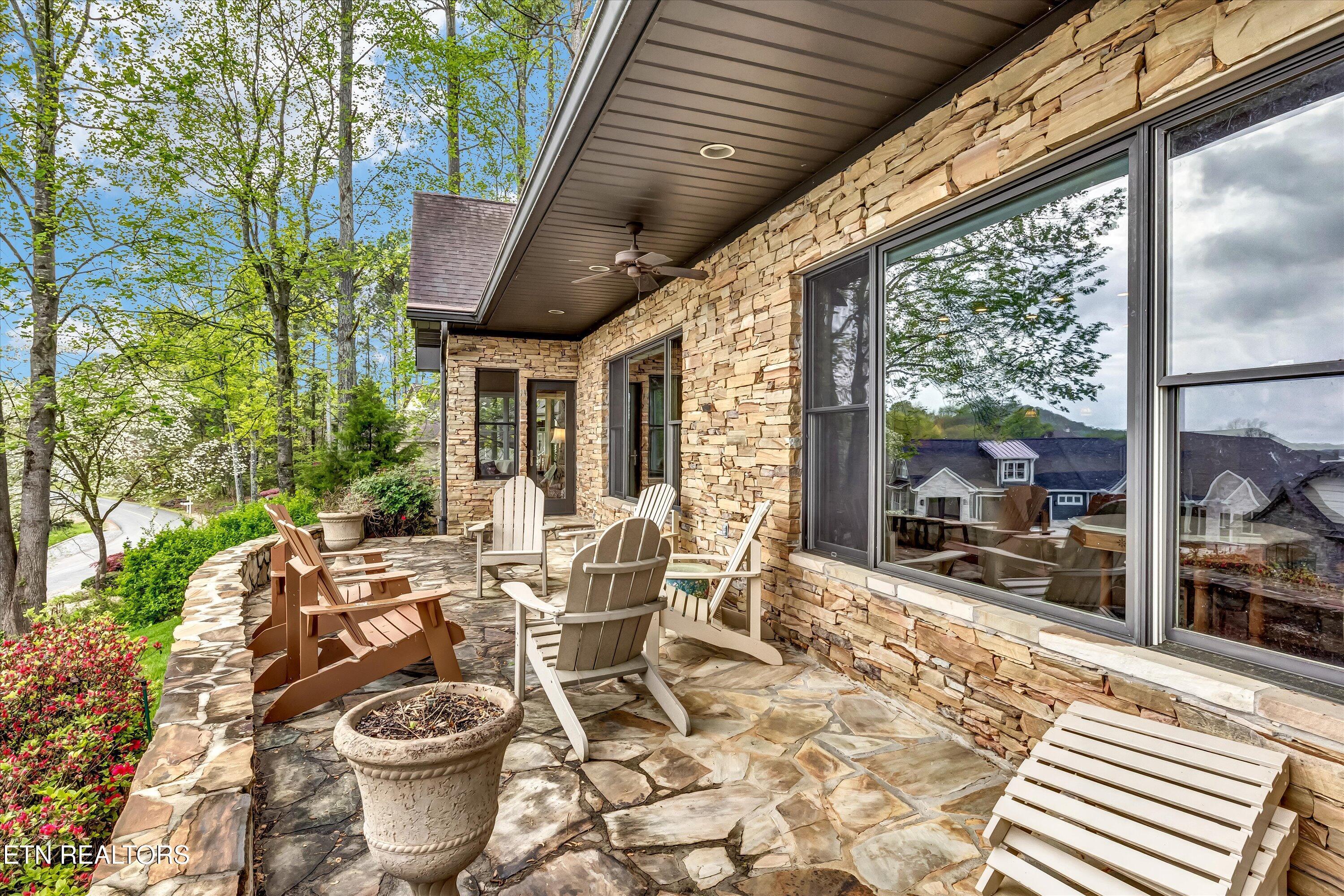 215 Dudala Way, Loudon, TN - Fort Loudoun and Tellico Lake Real Estate - Image# 2