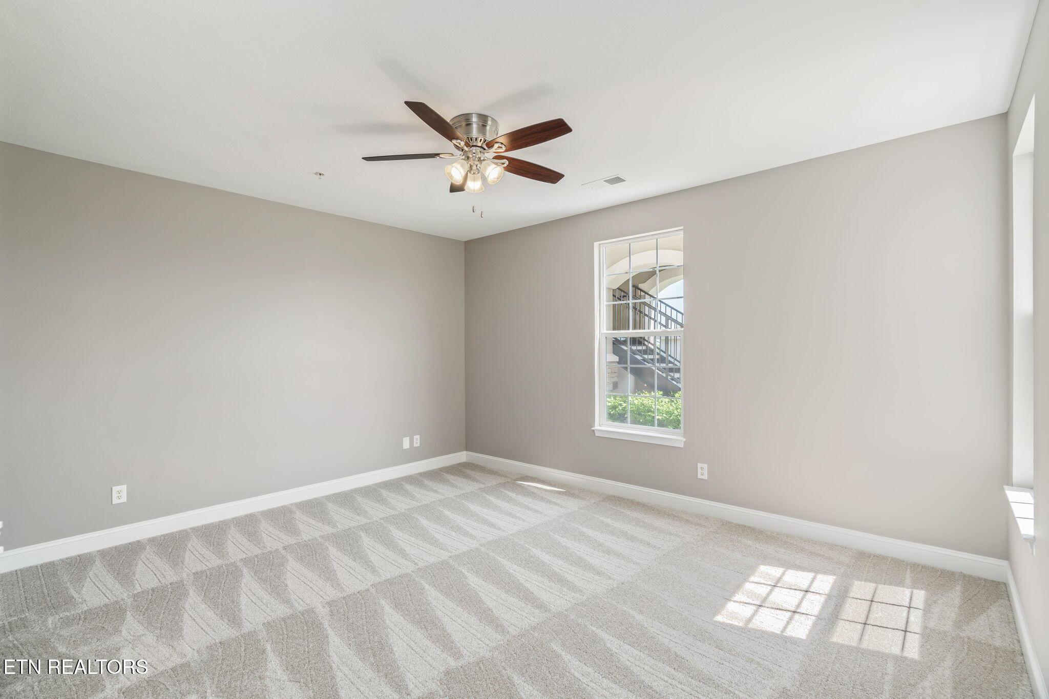 535 Rarity Bay Pkwy, Vonore, TN - Fort Loudoun and Tellico Lake Real Estate - Image# 21