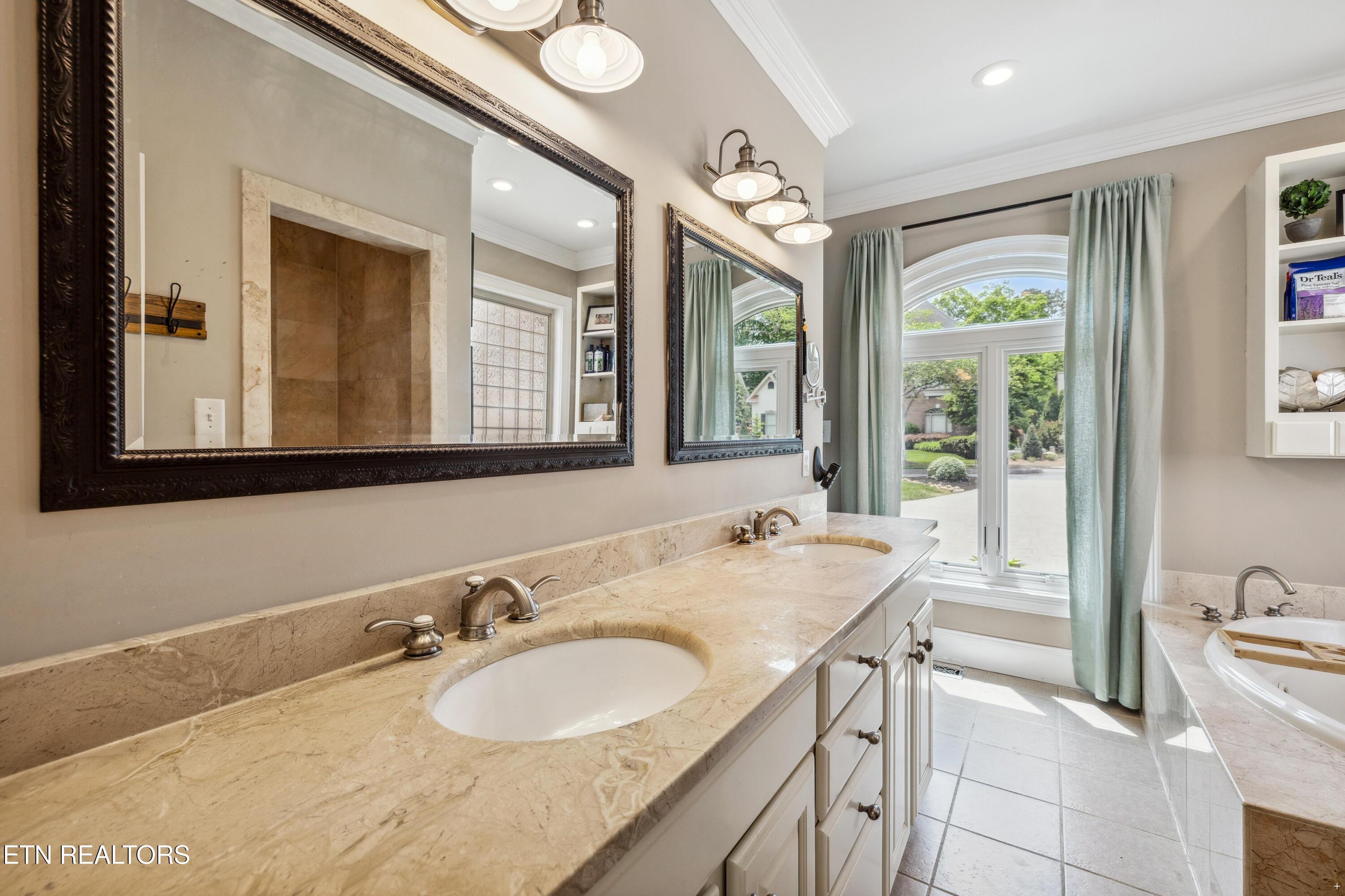 12510 Choto Mill Lane, Knoxville, TN - Fort Loudoun and Tellico Lake Real Estate - Image# 15