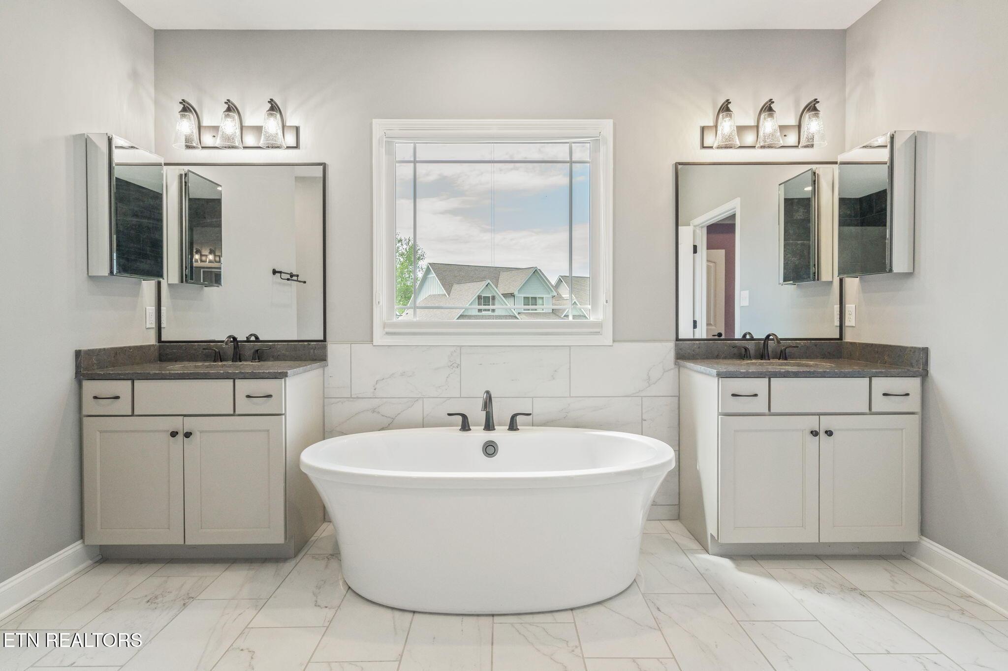 2231 Misty Mountain Circle, Knoxville, TN - Fort Loudoun and Tellico Lake Real Estate - Image# 27