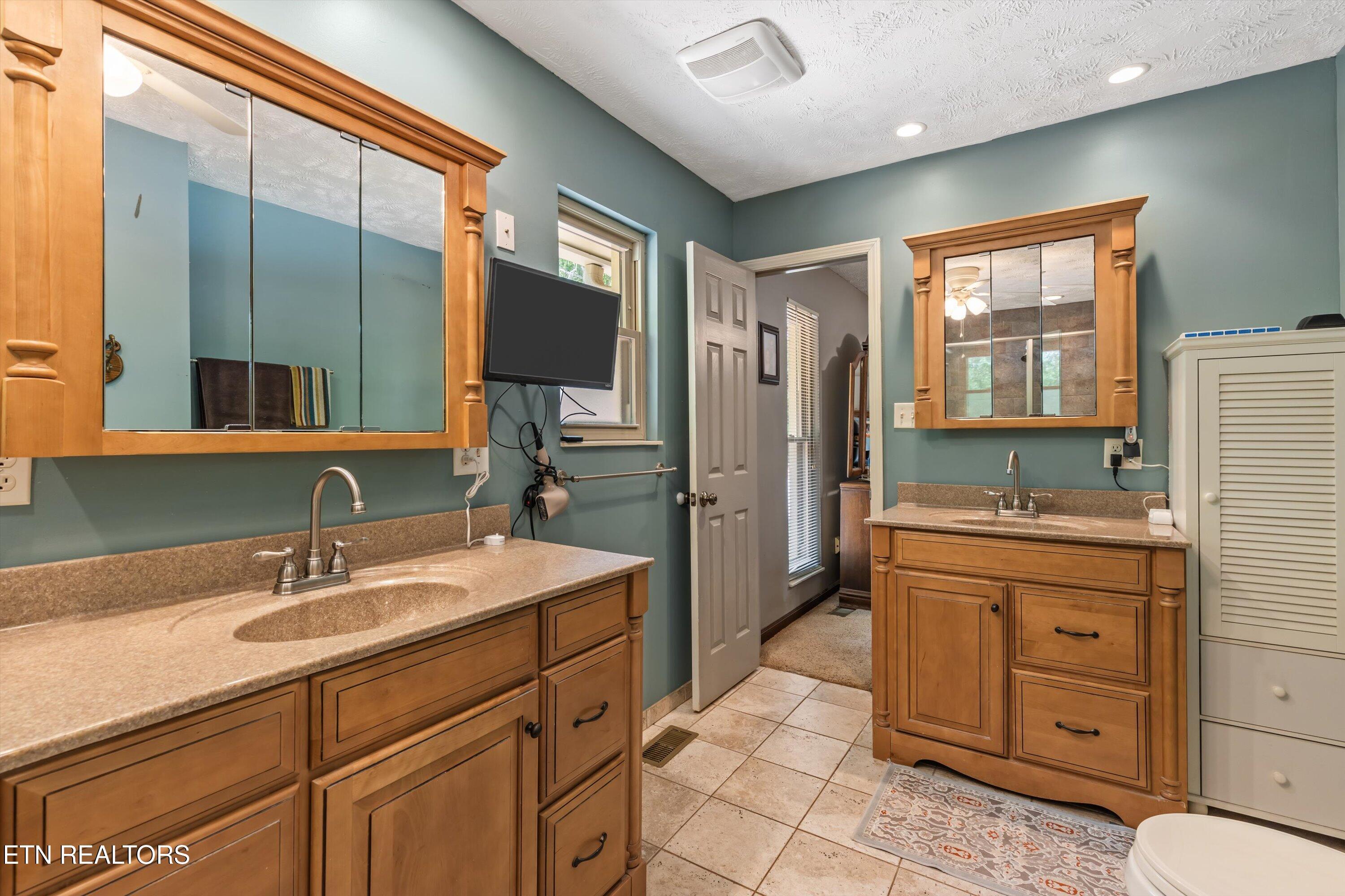 2929 Louisville Boatdock Rd, Louisville, TN - Fort Loudoun and Tellico Lake Real Estate - Image# 18