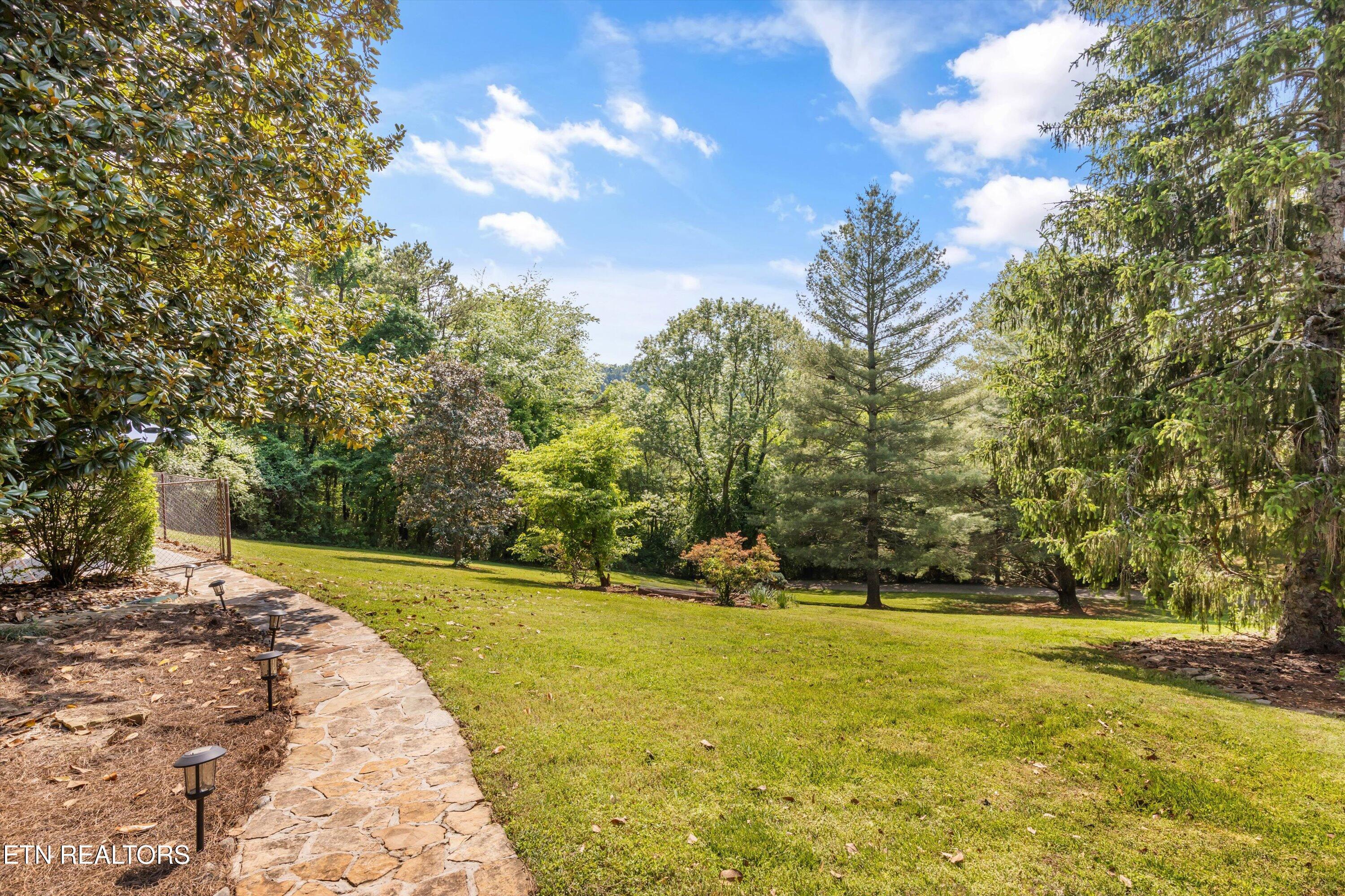 2929 Louisville Boatdock Rd, Louisville, TN - Fort Loudoun and Tellico Lake Real Estate - Image# 36
