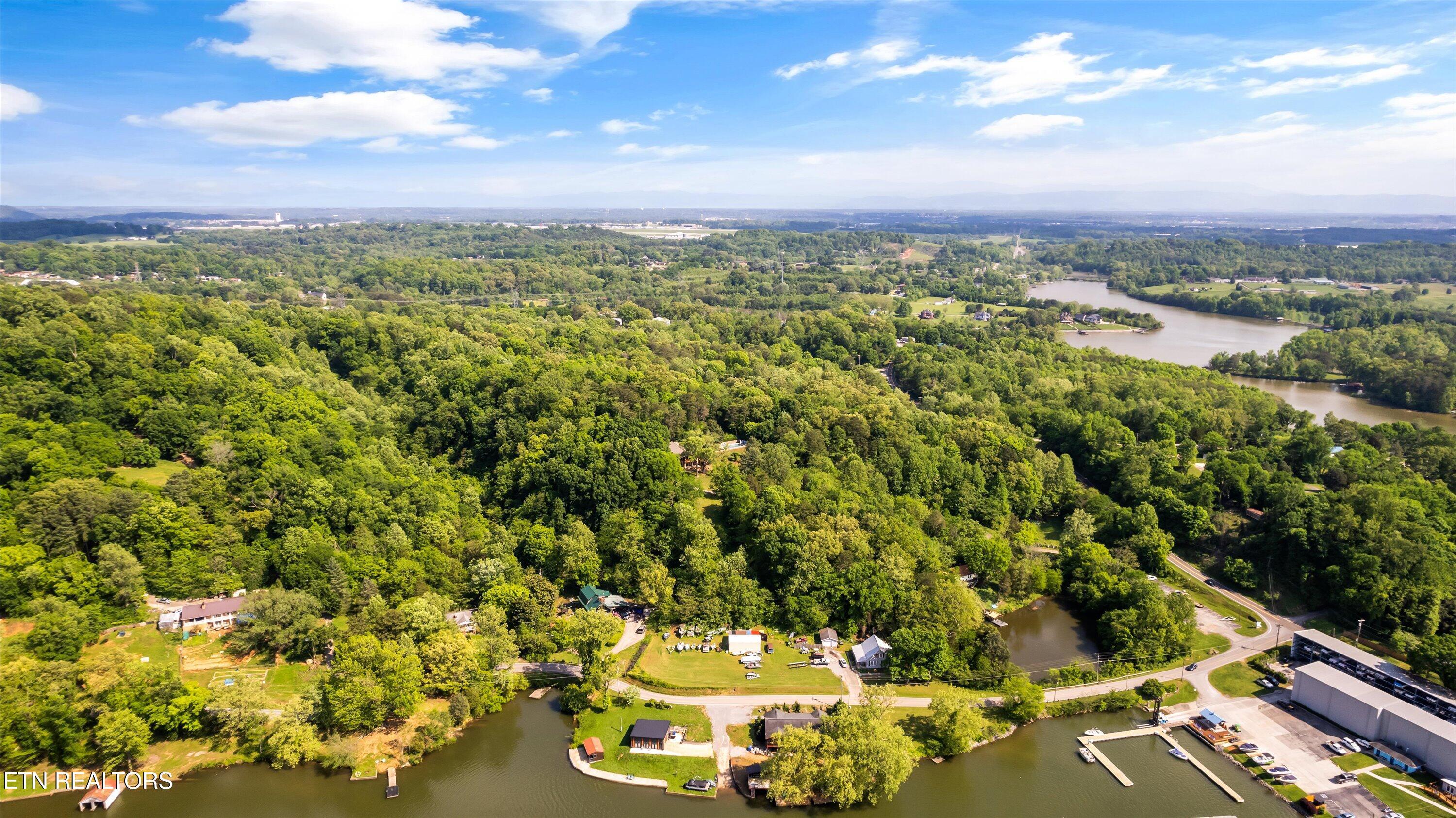 2929 Louisville Boatdock Rd, Louisville, TN - Fort Loudoun and Tellico Lake Real Estate - Image# 47