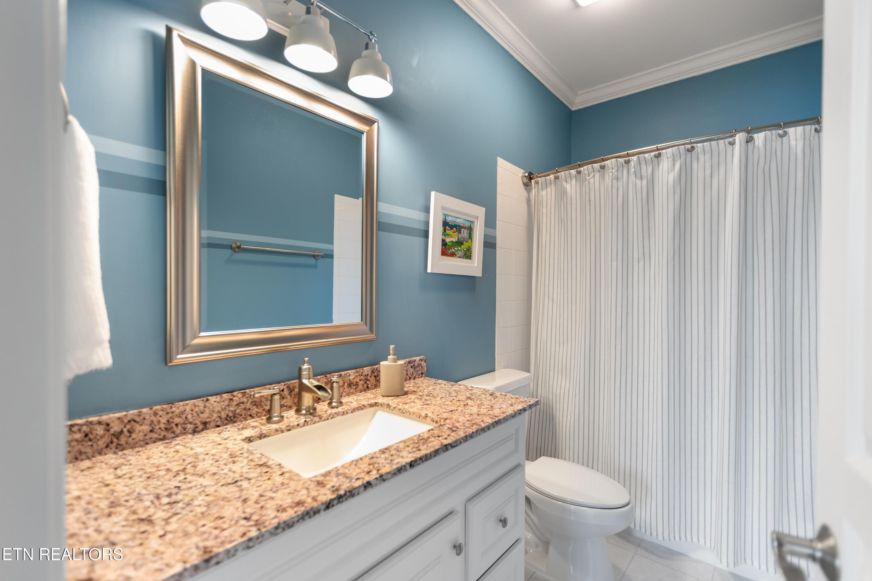 208 Lake Crest Drive, Lenoir City, TN - Fort Loudoun and Tellico Lake Real Estate - Image# 20