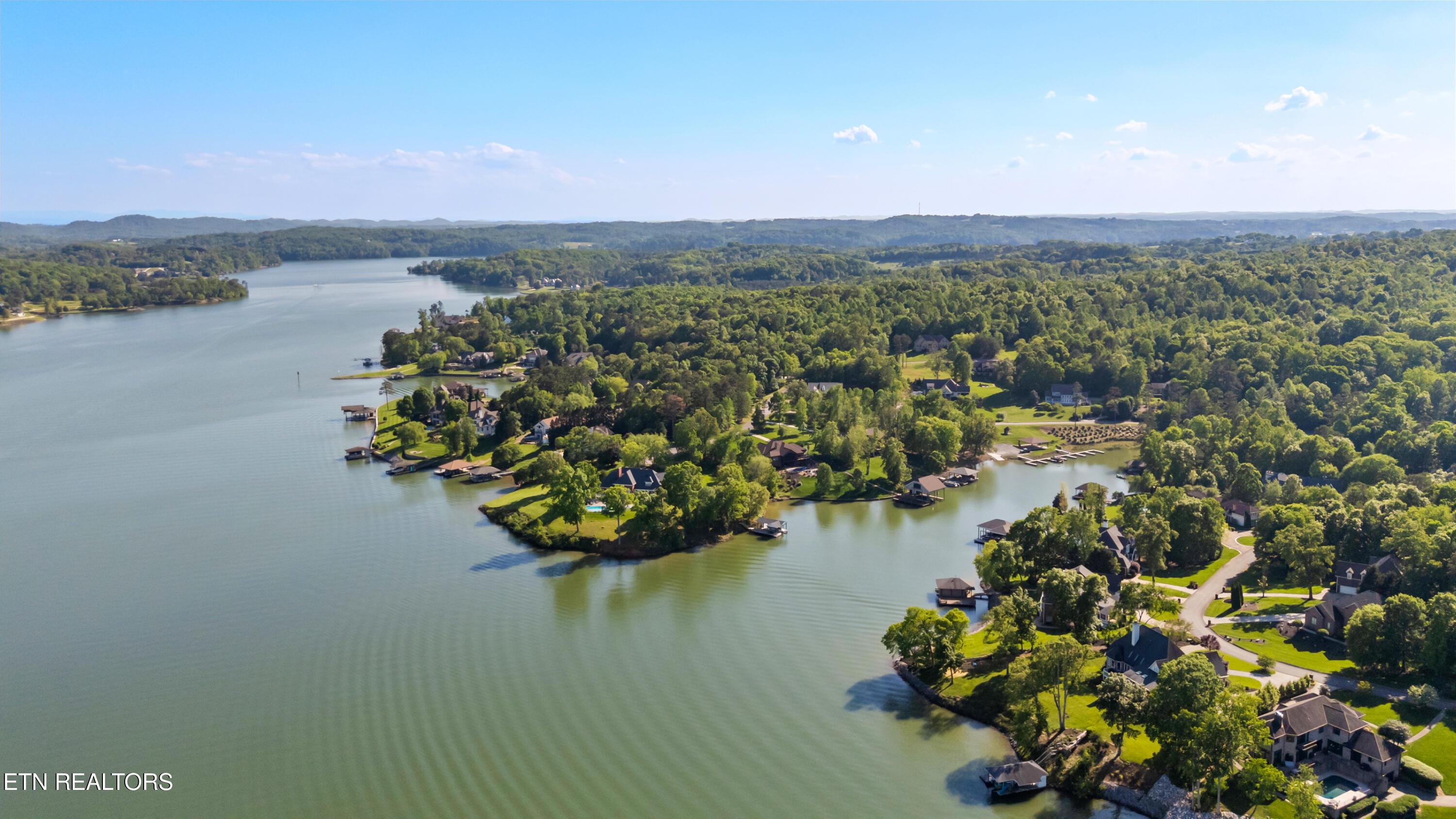 208 Lake Crest Drive, Lenoir City, TN - Fort Loudoun and Tellico Lake Real Estate - Image# 33