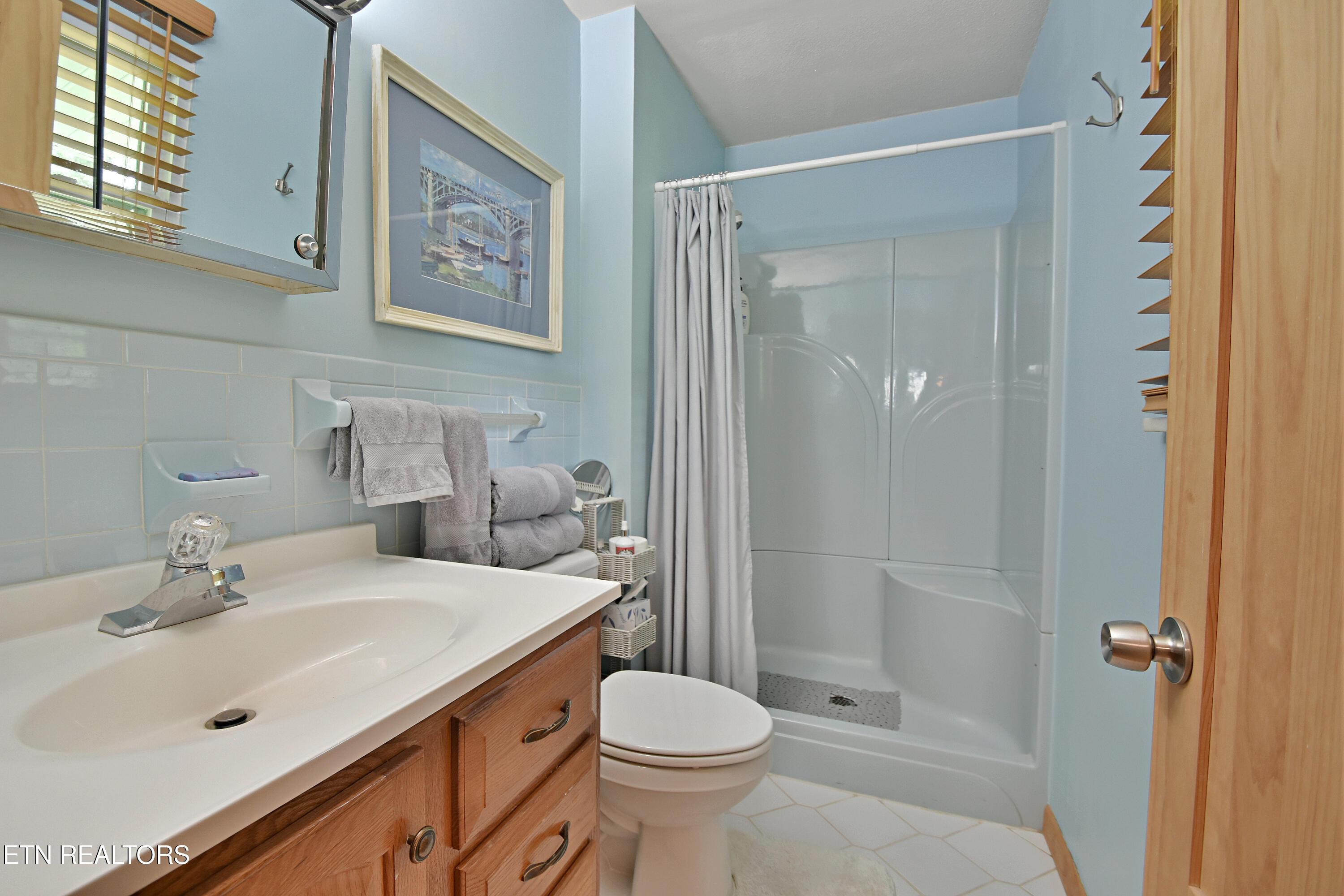 4834 Scenic Point Loop, Louisville, TN - Fort Loudoun and Tellico Lake Real Estate - Image# 19
