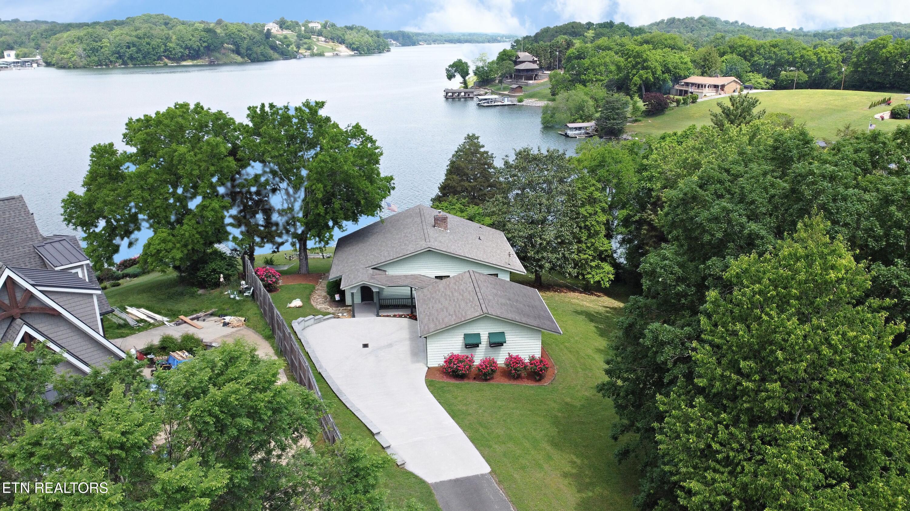 4834 Scenic Point Loop, Louisville, TN - Fort Loudoun and Tellico Lake Real Estate - Image# 2