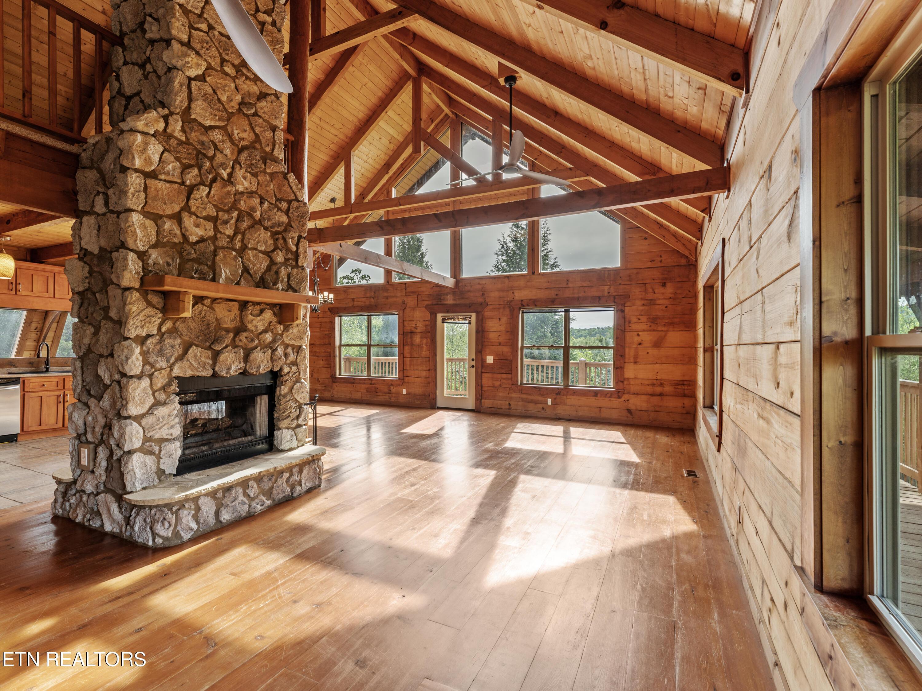 155 George THomas Rd, Vonore, TN - Fort Loudoun and Tellico Lake Real Estate - Image# 10