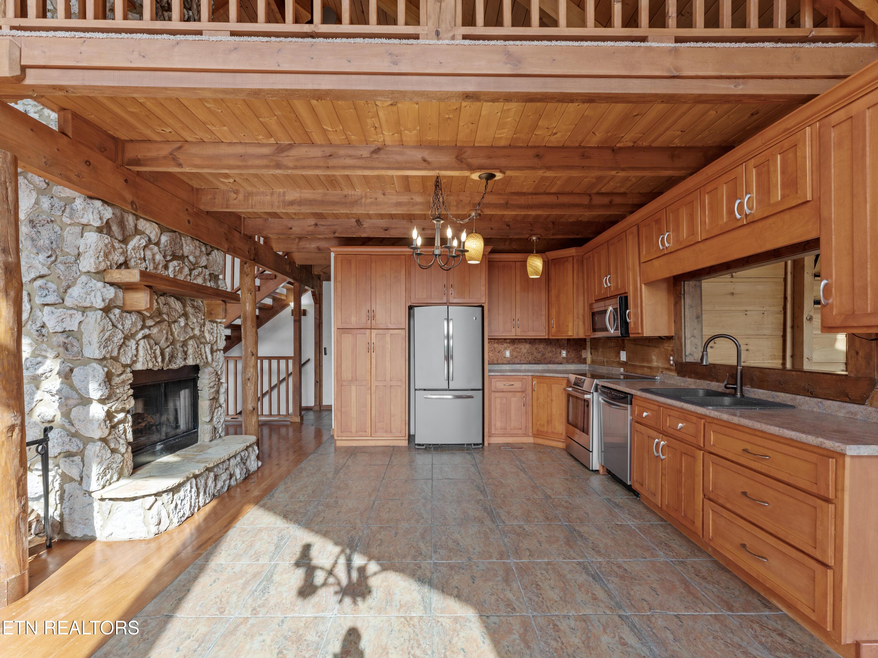 155 George THomas Rd, Vonore, TN - Fort Loudoun and Tellico Lake Real Estate - Image# 21