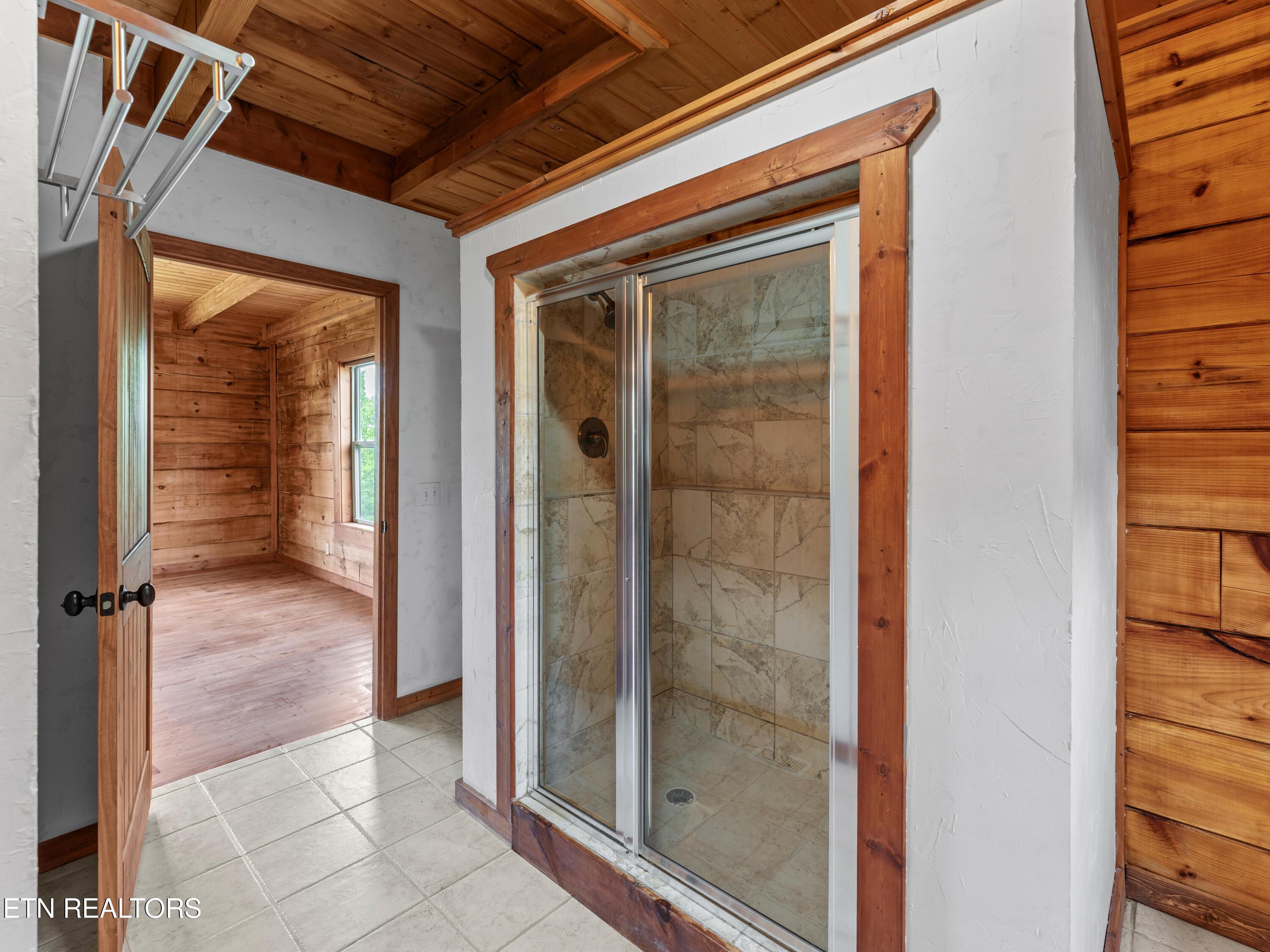 155 George THomas Rd, Vonore, TN - Fort Loudoun and Tellico Lake Real Estate - Image# 27