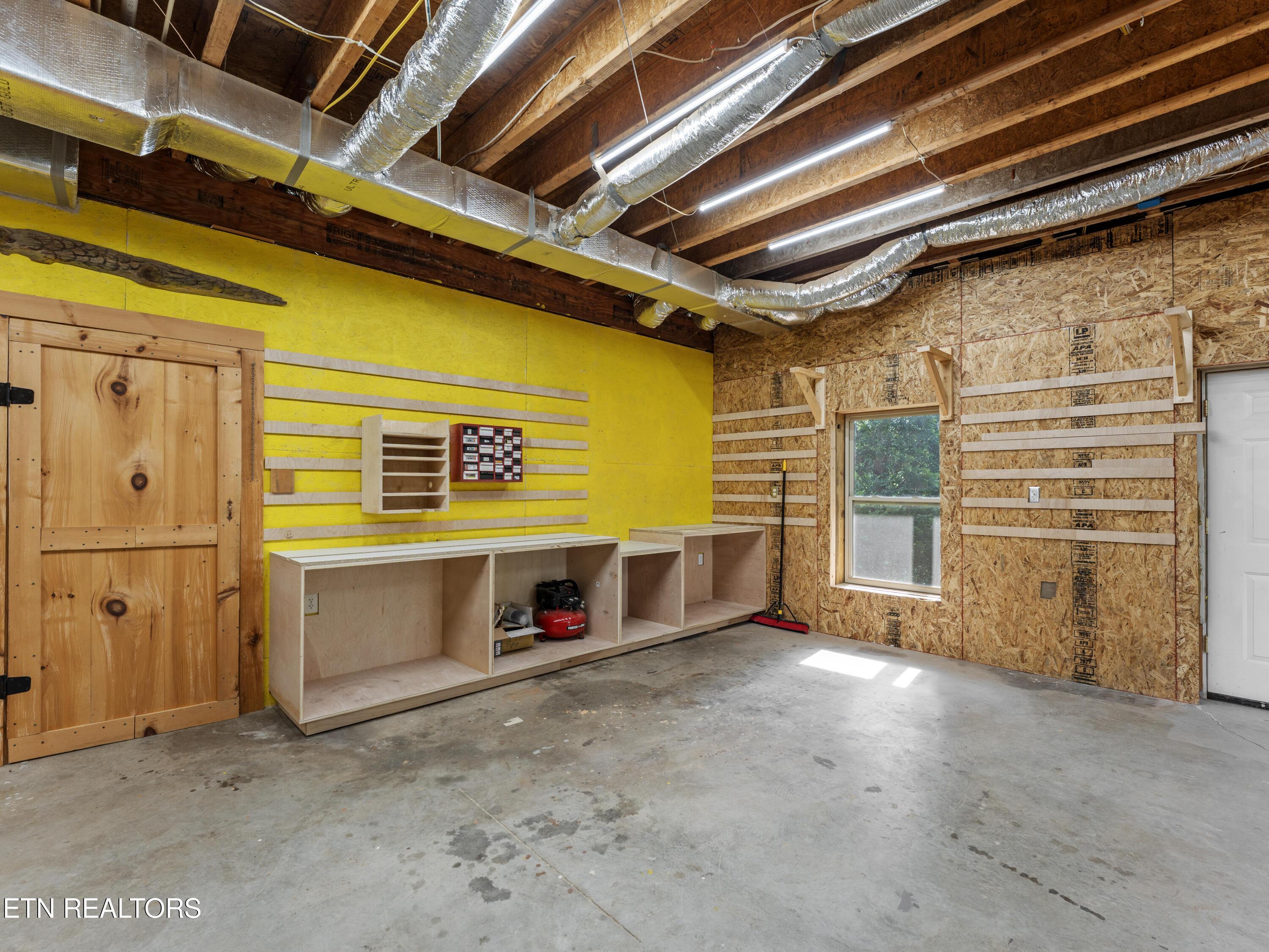 155 George THomas Rd, Vonore, TN - Fort Loudoun and Tellico Lake Real Estate - Image# 42
