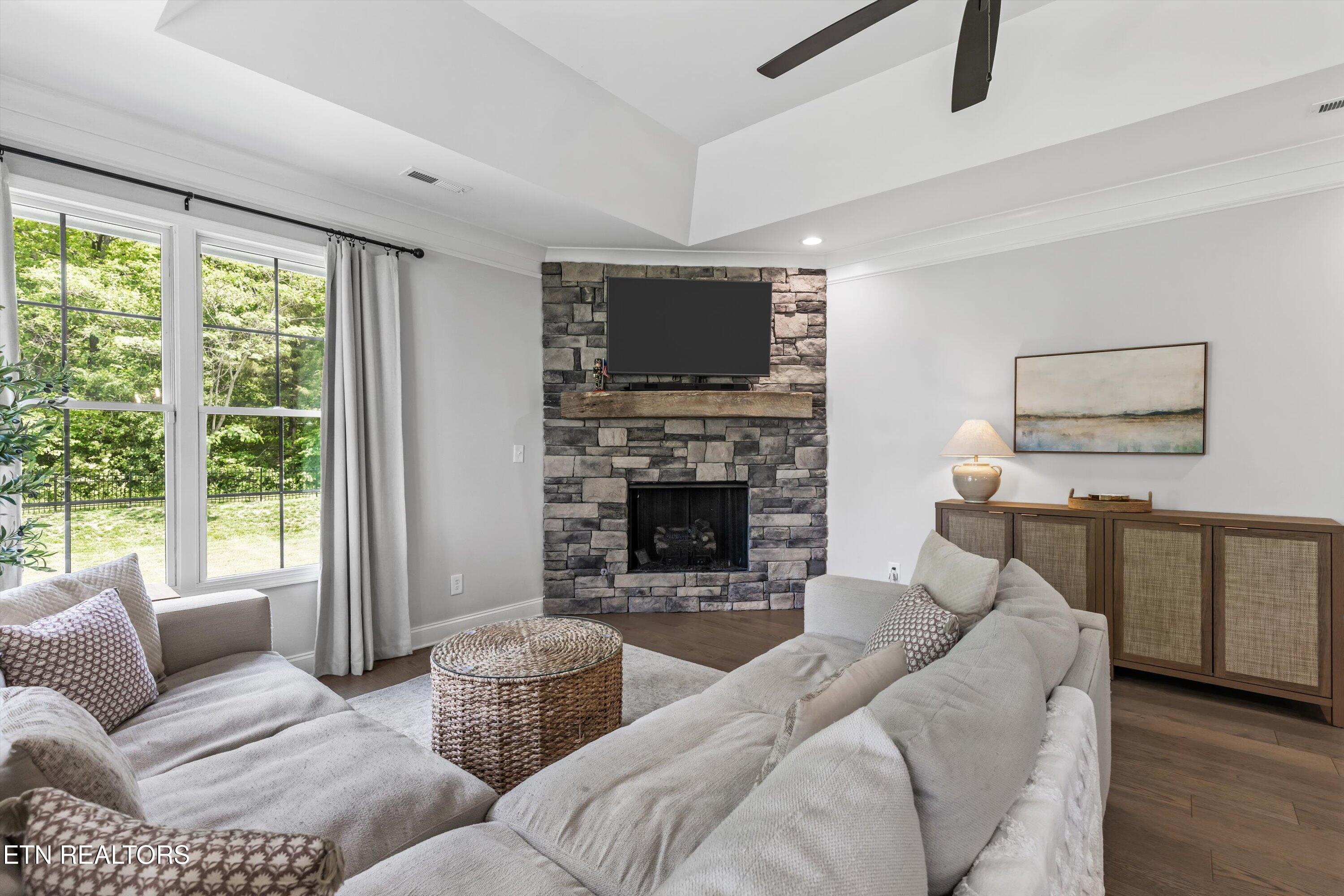 12154 Fredericksburg Blvd, Knoxville, TN - Fort Loudoun and Tellico Lake Real Estate - Image# 17