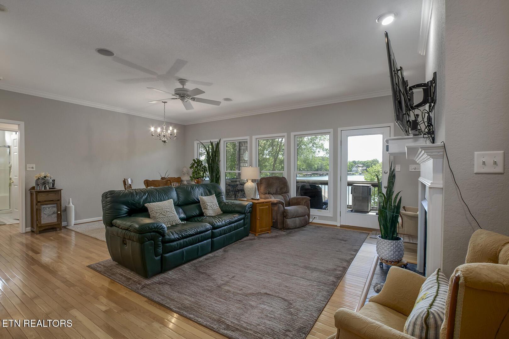 245 Coyatee Shores Trace, Loudon, TN - Fort Loudoun and Tellico Lake Real Estate - Image# 8