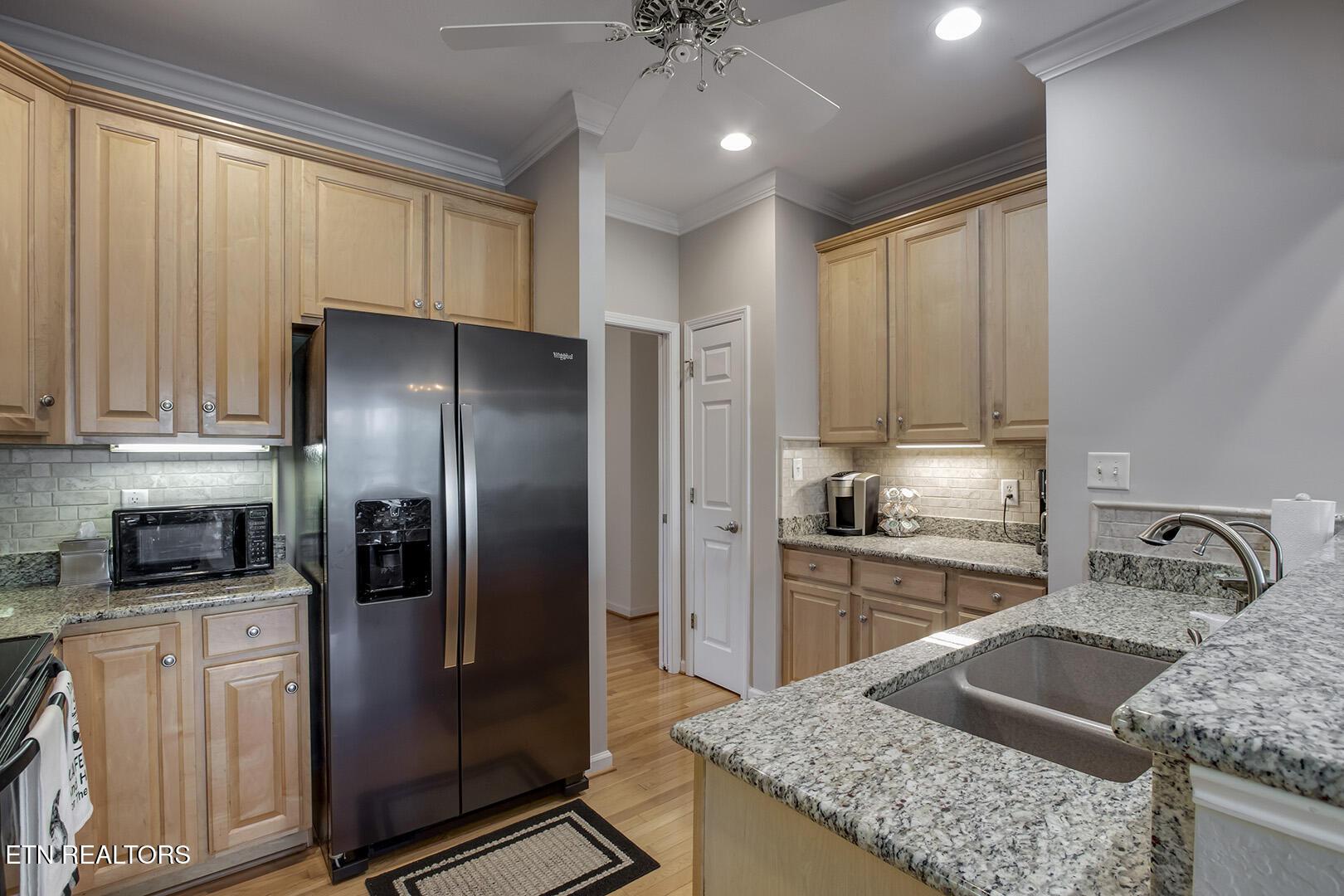 245 Coyatee Shores Trace, Loudon, TN - Fort Loudoun and Tellico Lake Real Estate - Image# 16