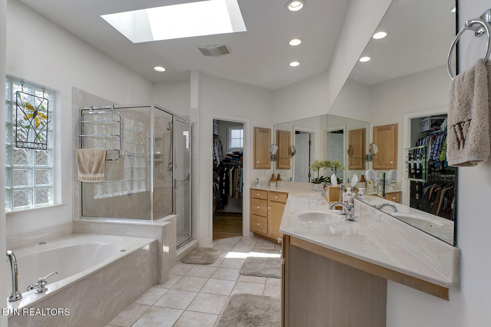 245 Coyatee Shores Trace, Loudon, TN - Fort Loudoun and Tellico Lake Real Estate - Image# 29