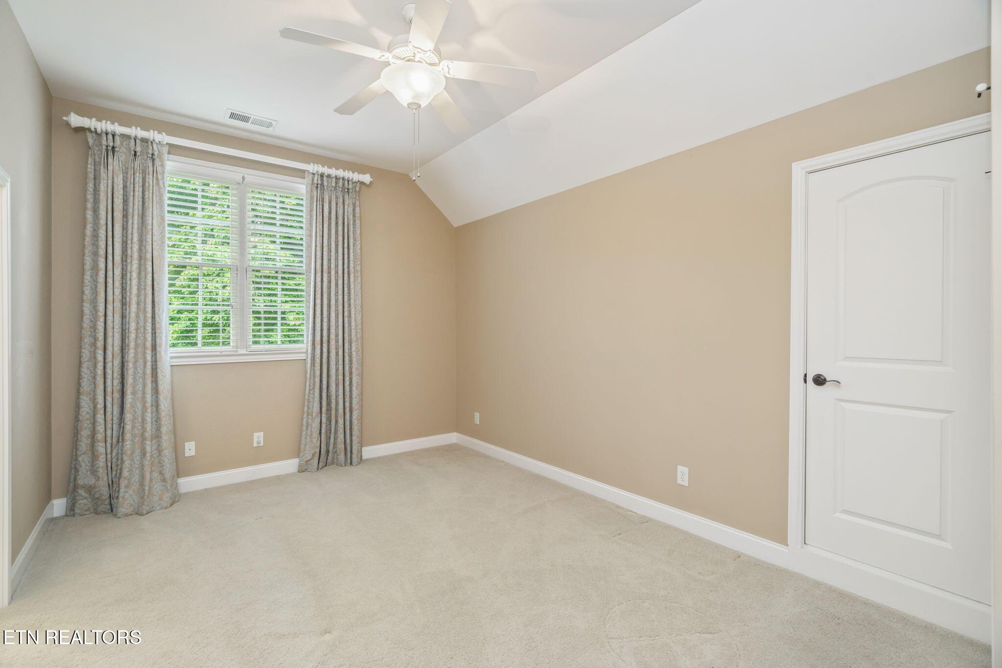 11519 Cottage Creek Lane, Knoxville, TN - Fort Loudoun and Tellico Lake Real Estate - Image# 37