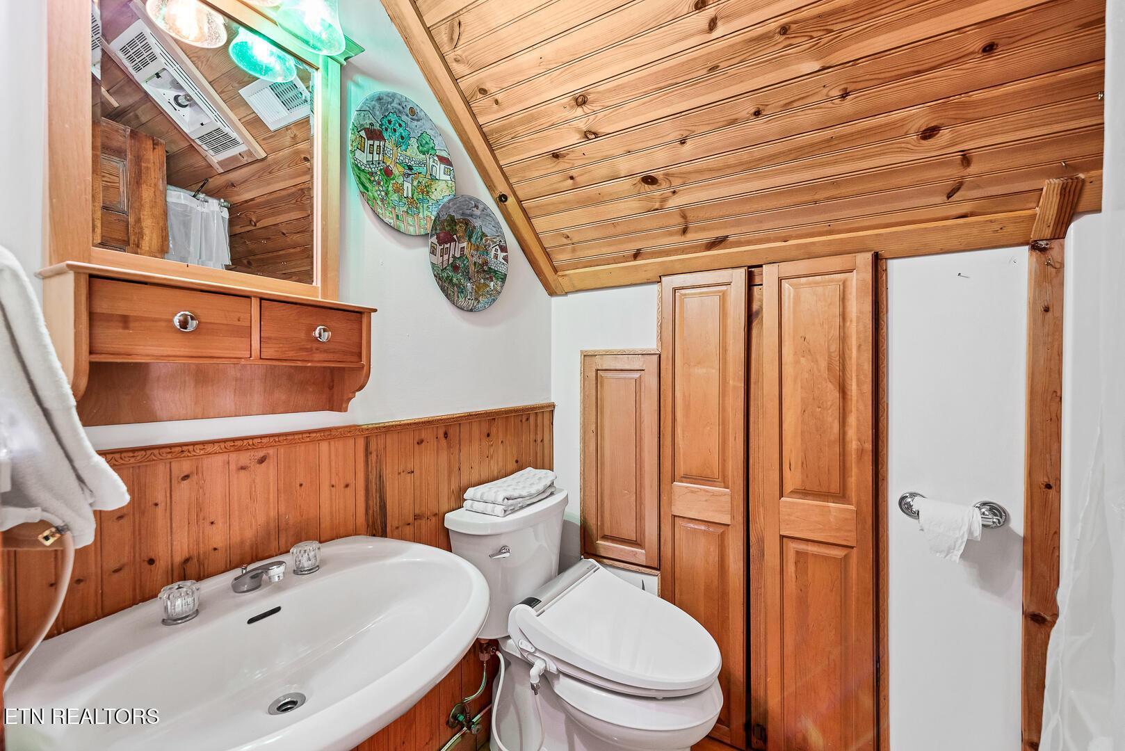 3560 Old Lowe's Ferry Rd, Louisville, TN - Fort Loudoun and Tellico Lake Real Estate - Image# 25