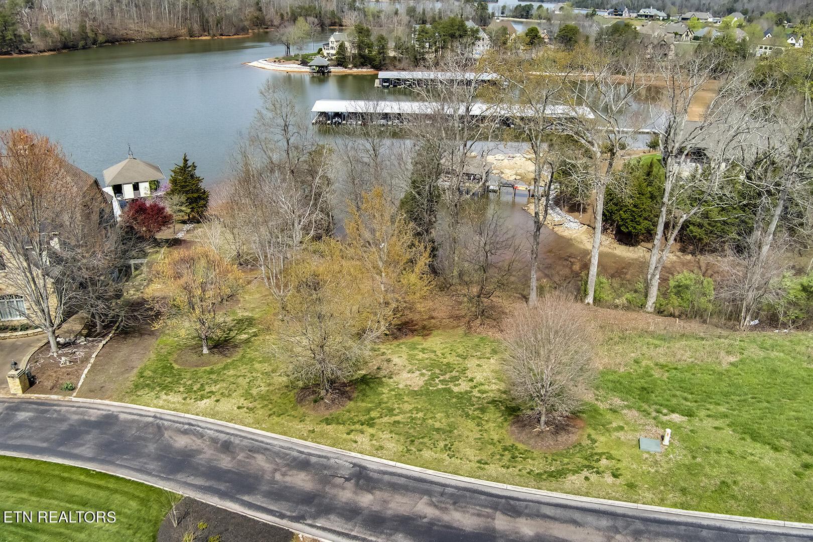 191 White Swan Drive, Vonore, TN - Fort Loudoun and Tellico Lake Real Estate - Image# 3