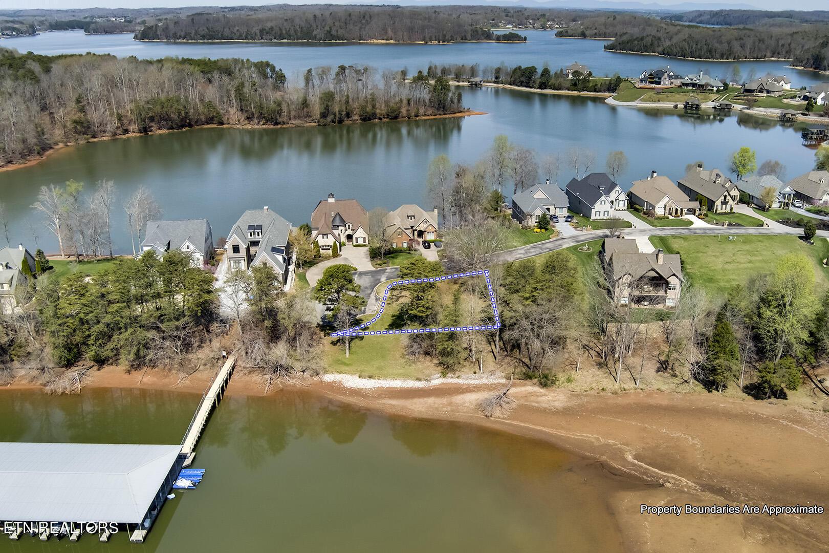 1681 Rarity Bay Pkwy, Vonore, TN - Fort Loudoun and Tellico Lake Real Estate - Image# 20