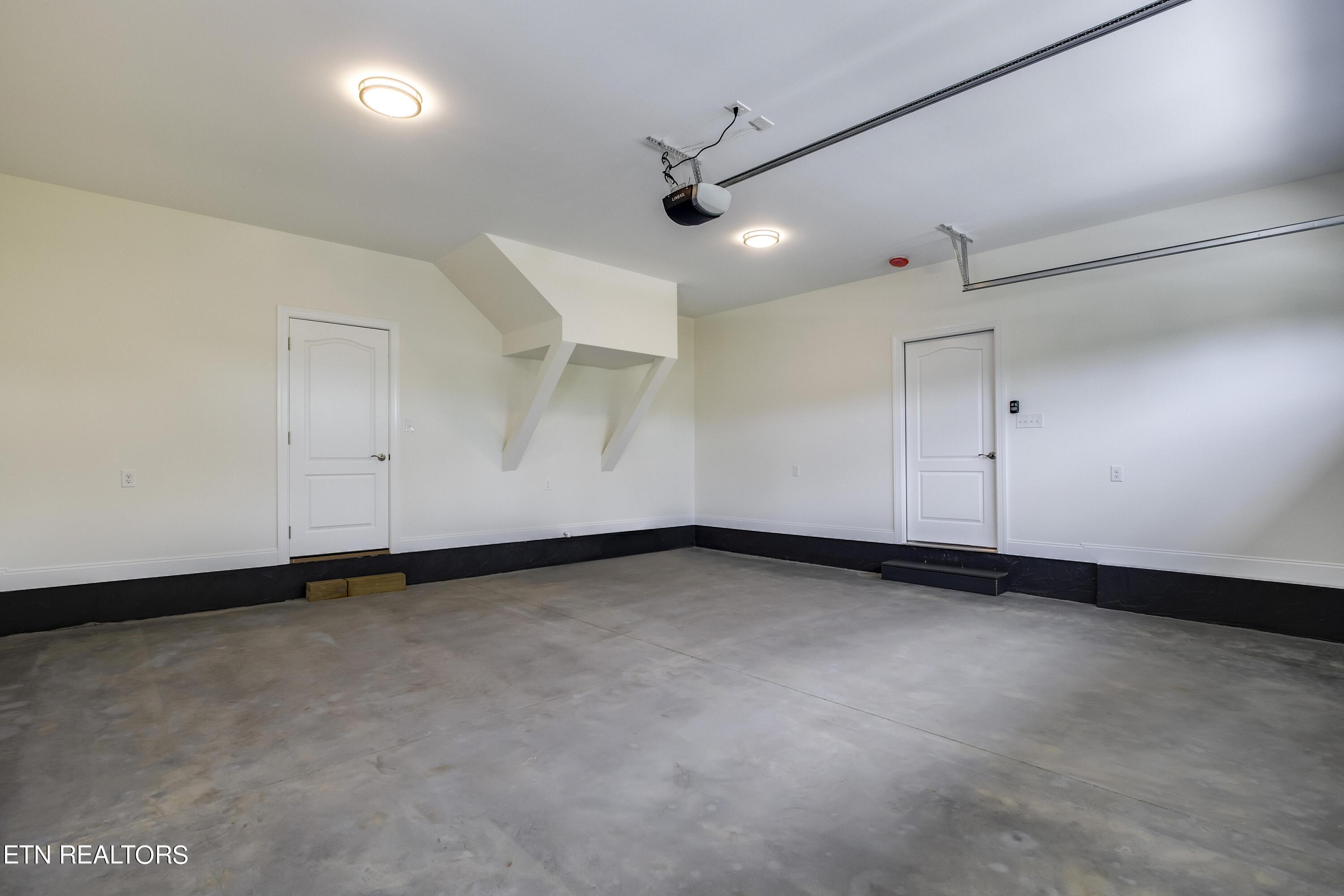 297 Dudala Way, Loudon, TN - Fort Loudoun and Tellico Lake Real Estate - Image# 38