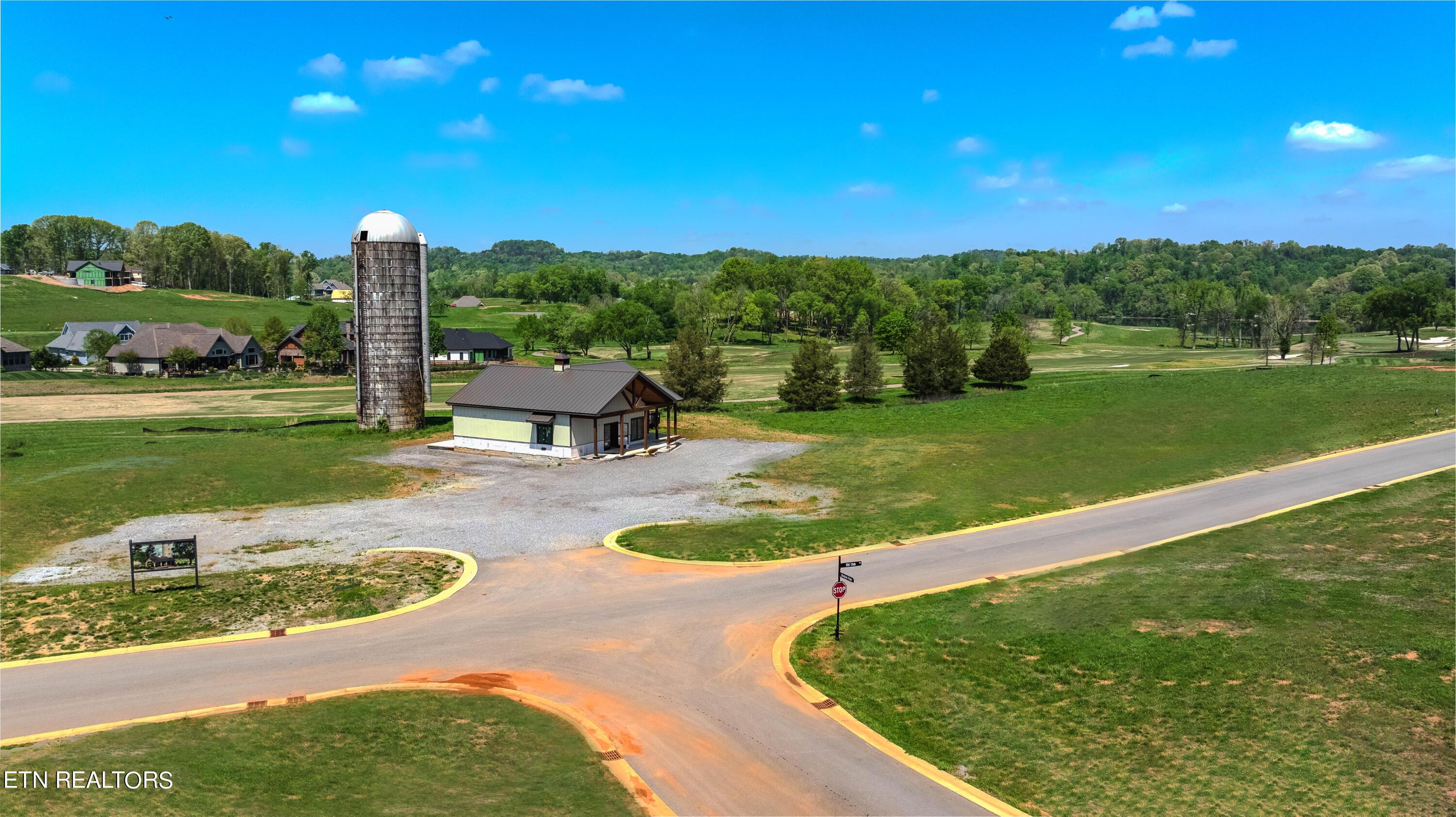 1806 Black Bear Circle, Loudon, TN - Fort Loudoun and Tellico Lake Real Estate - Image# 26