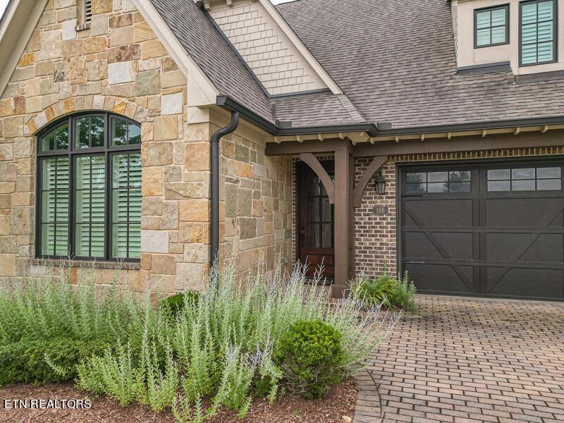 166 E Highlands Circle, Lenoir City, TN - Fort Loudoun and Tellico Lake Real Estate - Image# 3
