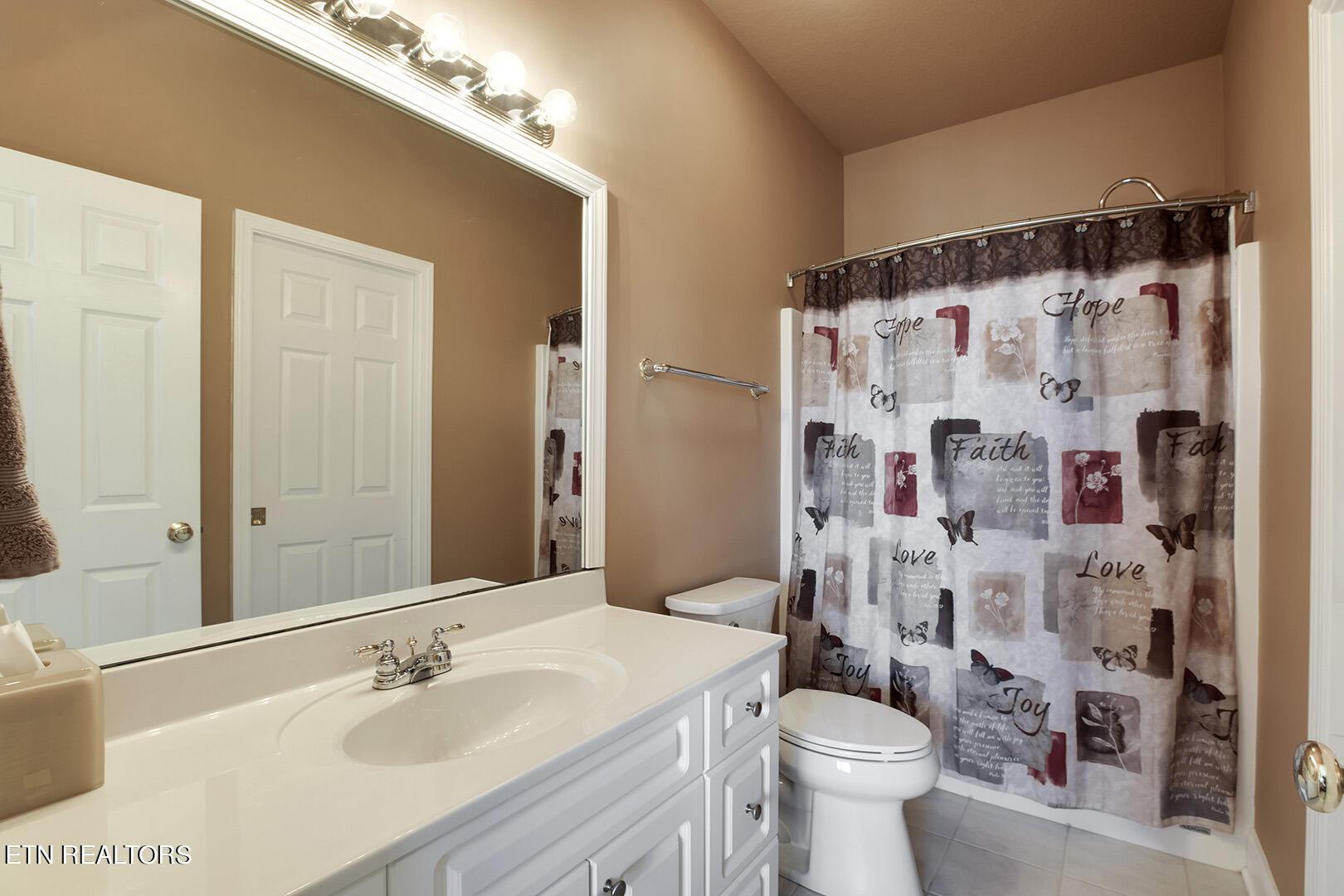315 Hummingbird Drive, Vonore, TN - Fort Loudoun and Tellico Lake Real Estate - Image# 32