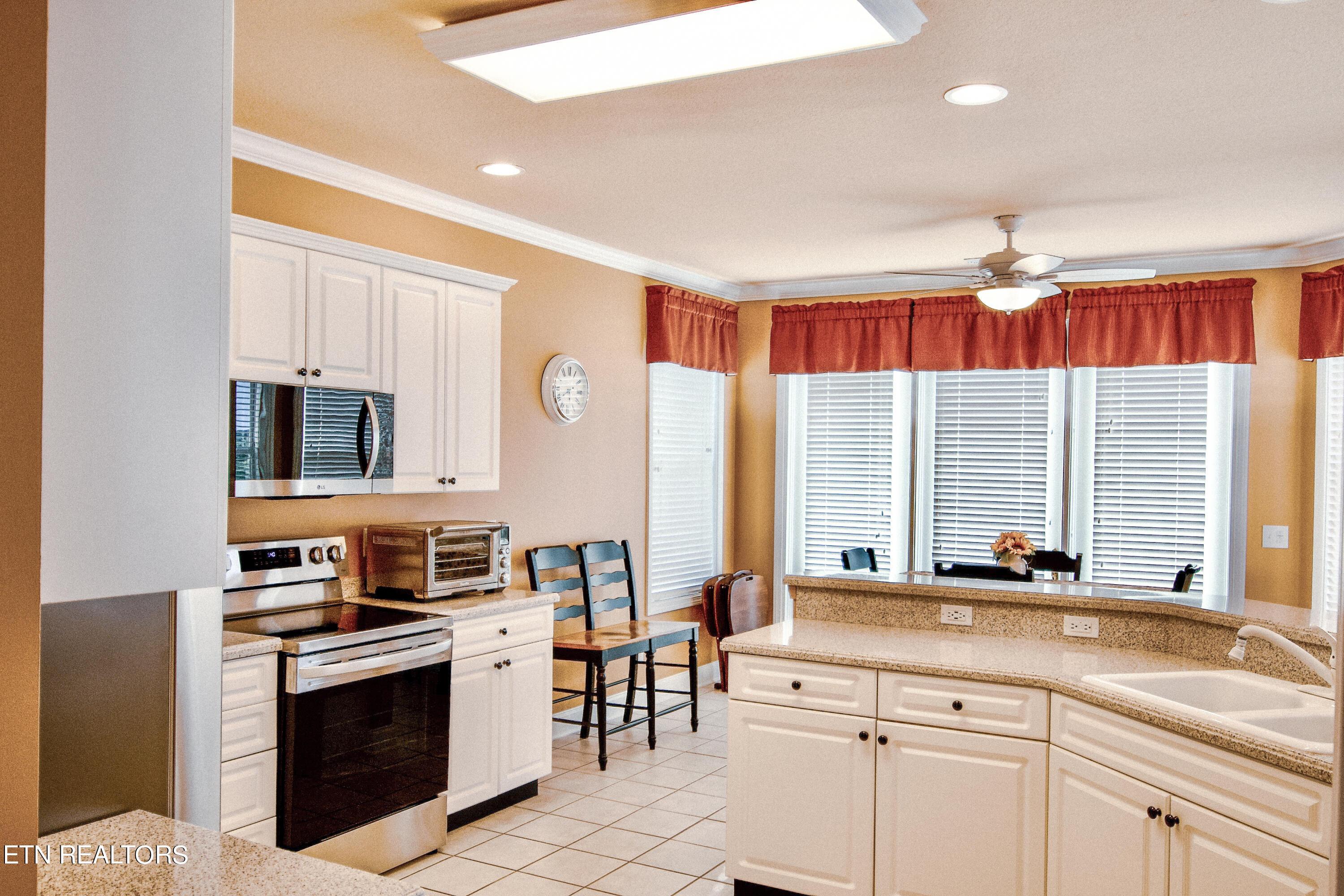 315 Hummingbird Drive, Vonore, TN - Fort Loudoun and Tellico Lake Real Estate - Image# 14
