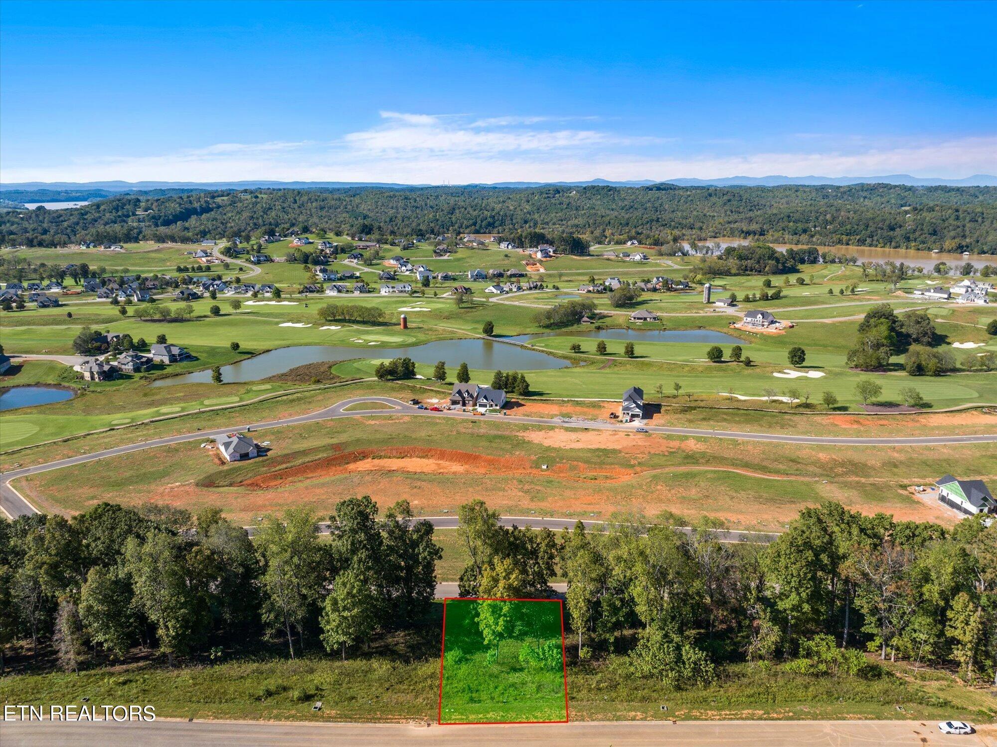 1479 Black Cove Lane, Loudon, TN - Fort Loudoun and Tellico Lake Real Estate - Image# 2